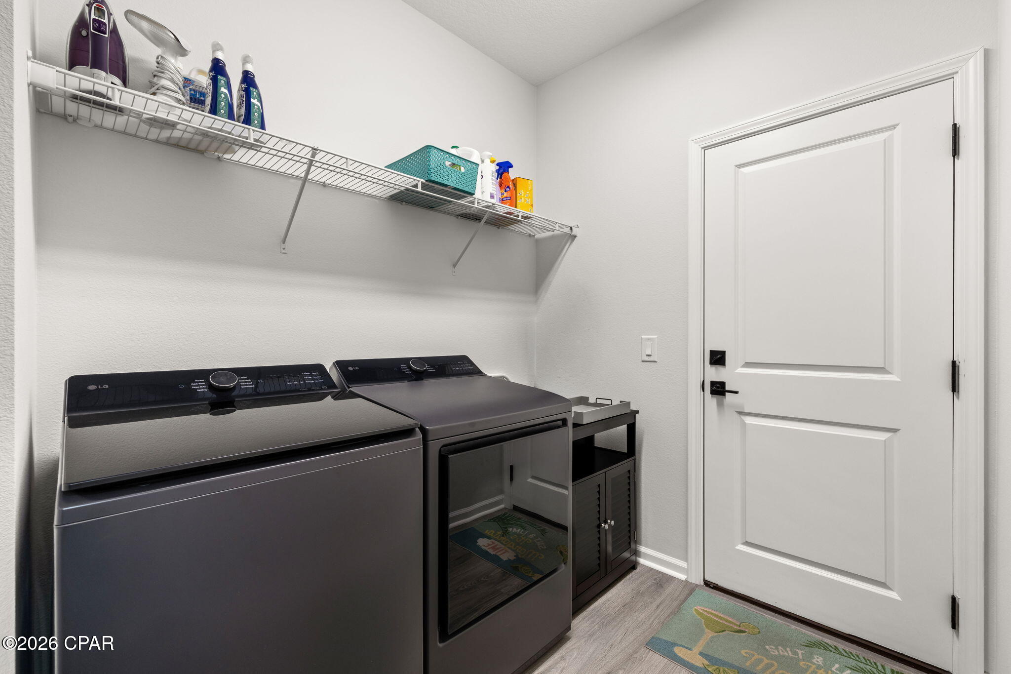 8943 Parrot Place