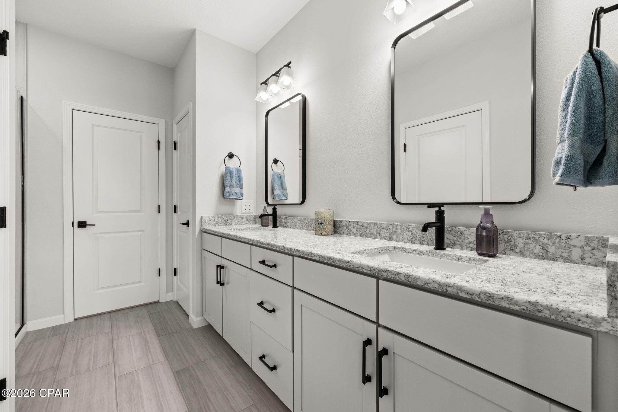 8943 Parrot Place