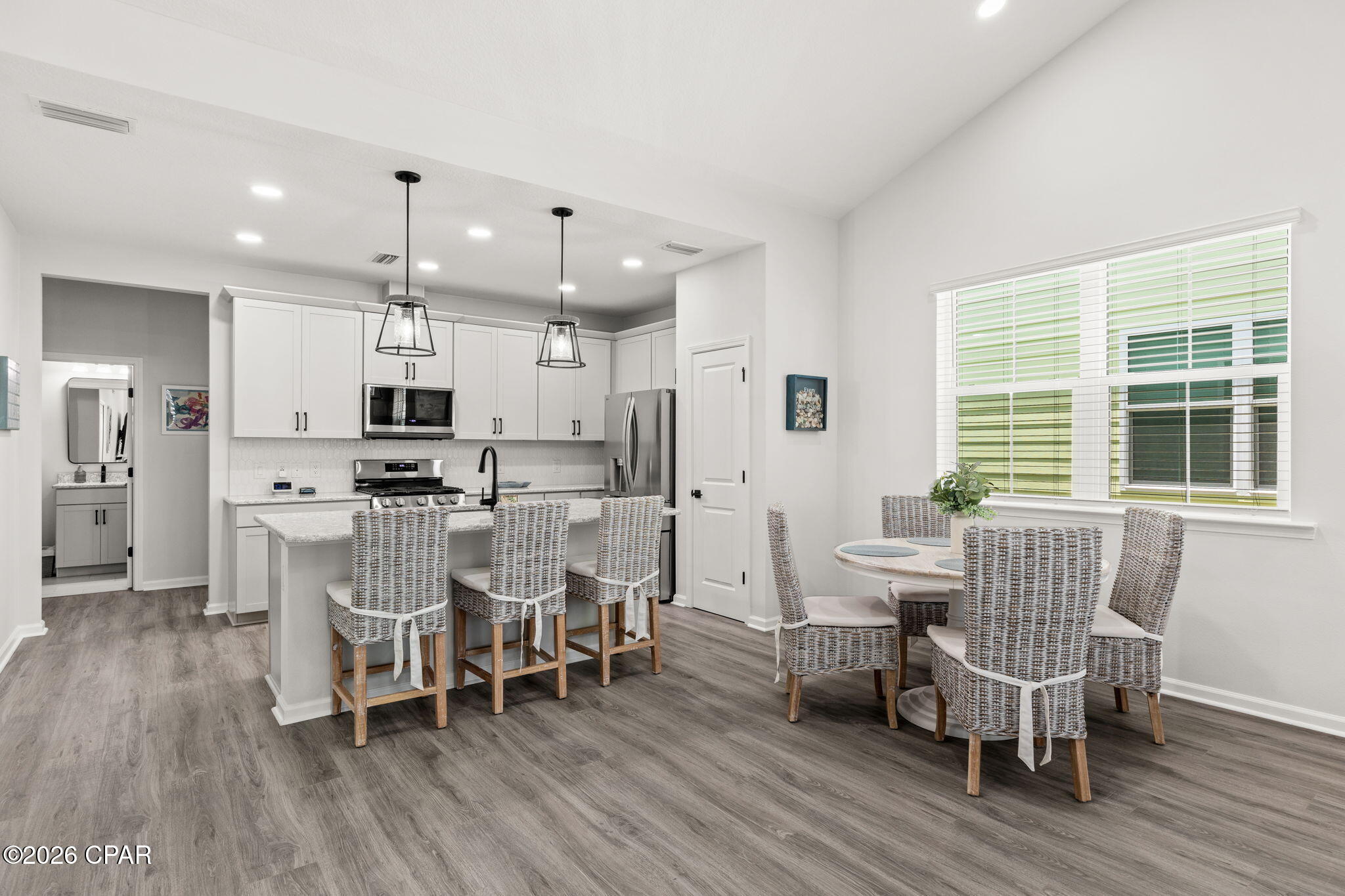 8943 Parrot Place