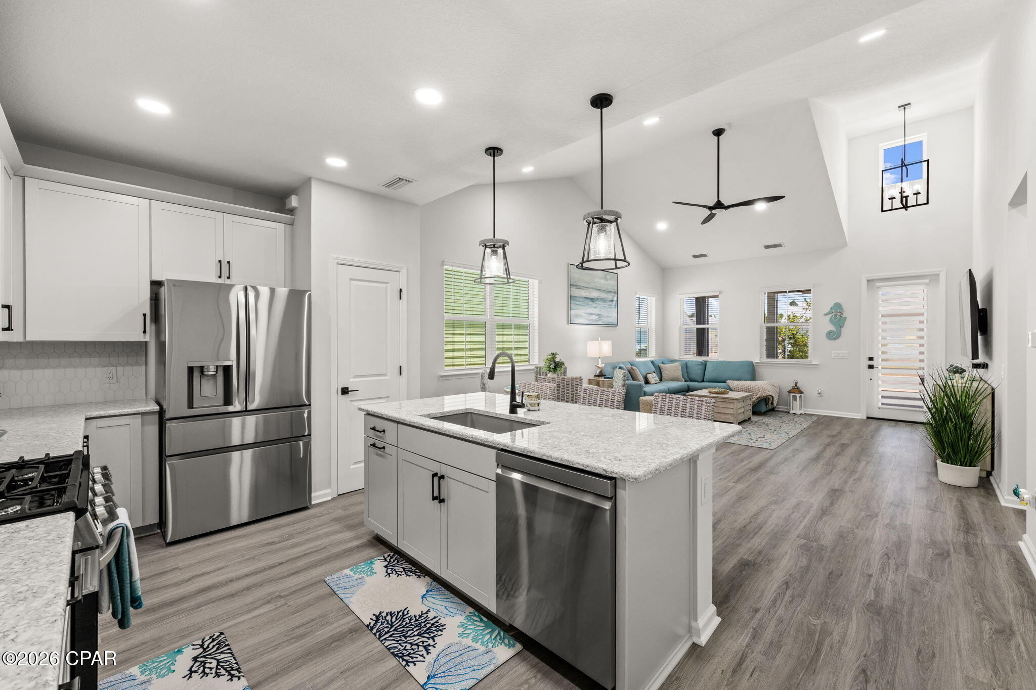 8943 Parrot Place