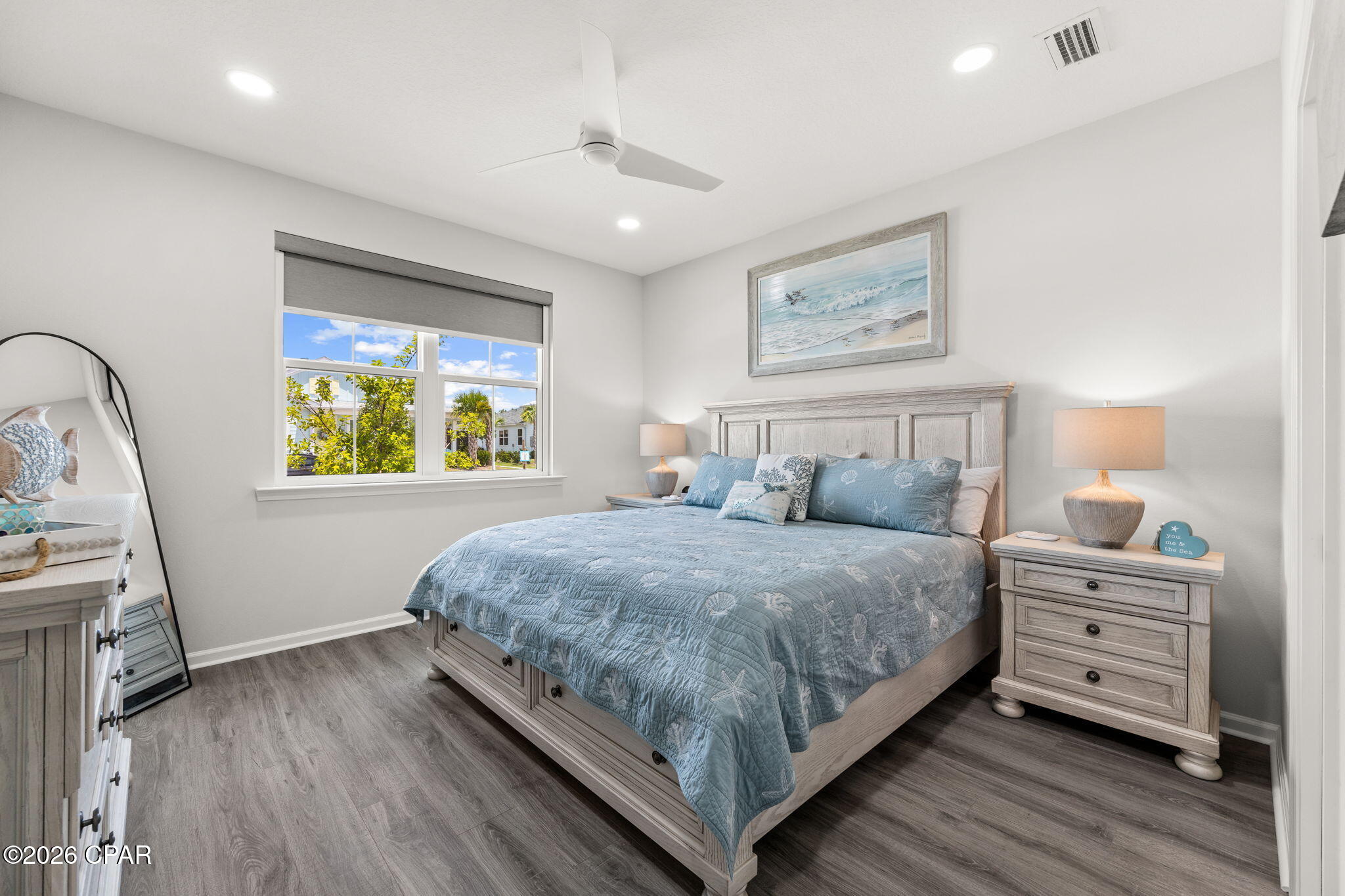 8943 Parrot Place