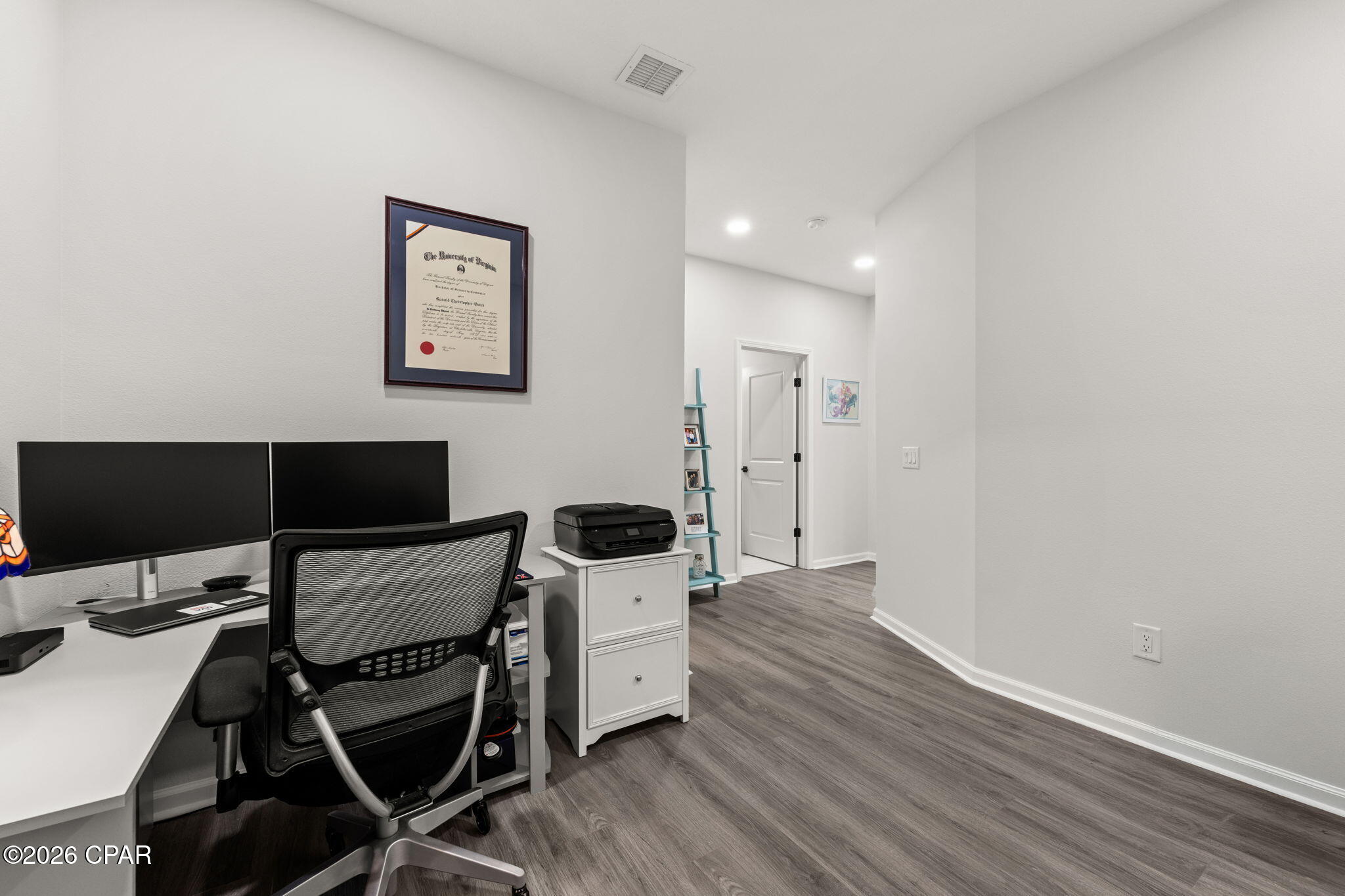 8943 Parrot Place