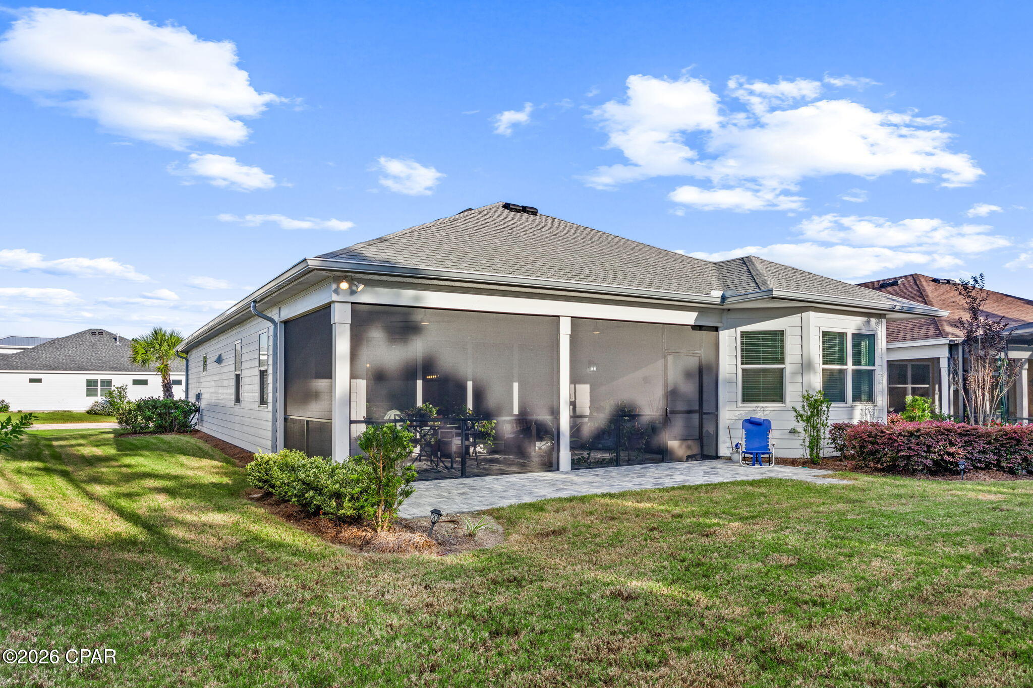 9259 Paradise Drive