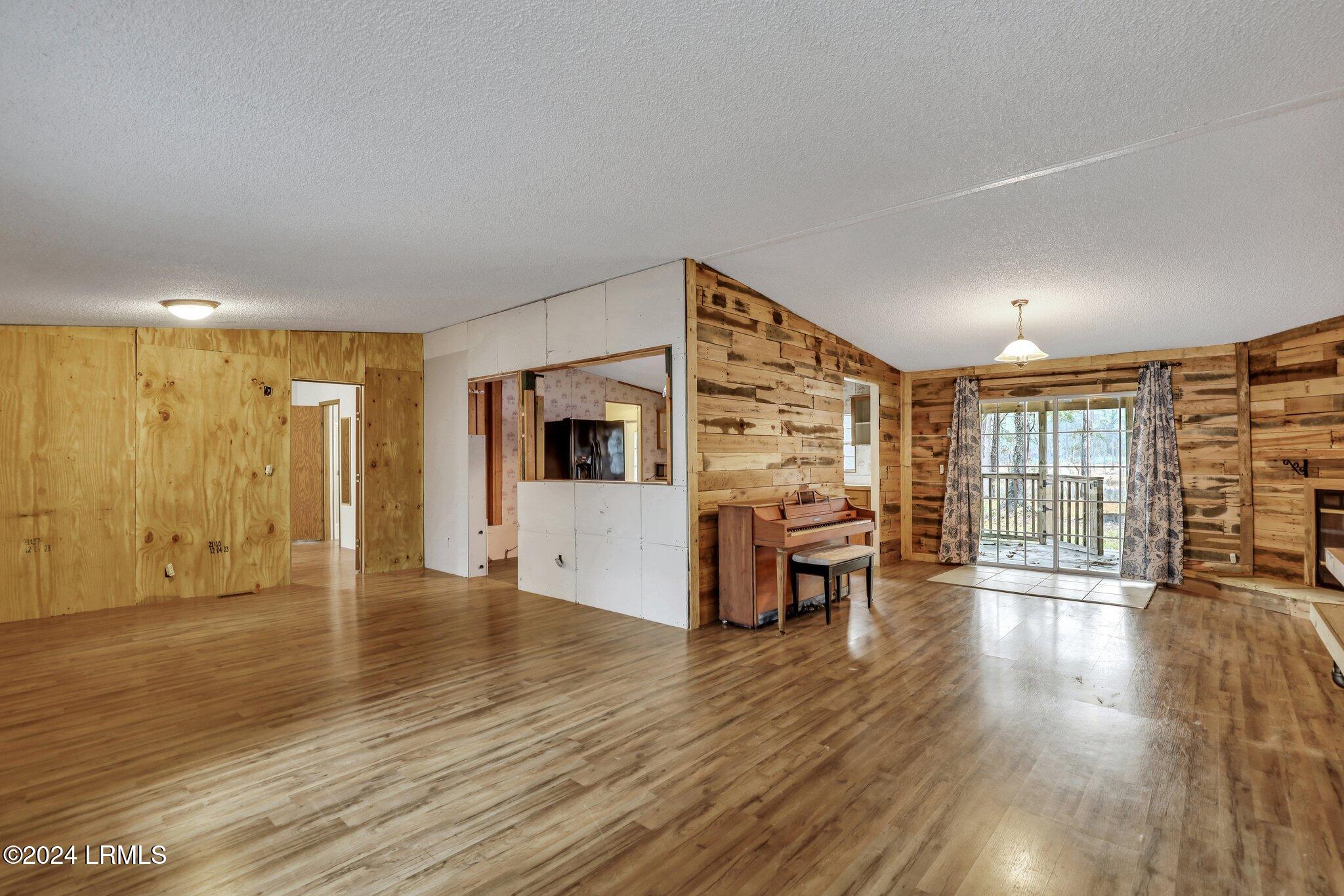 282 Mungin Creek Road