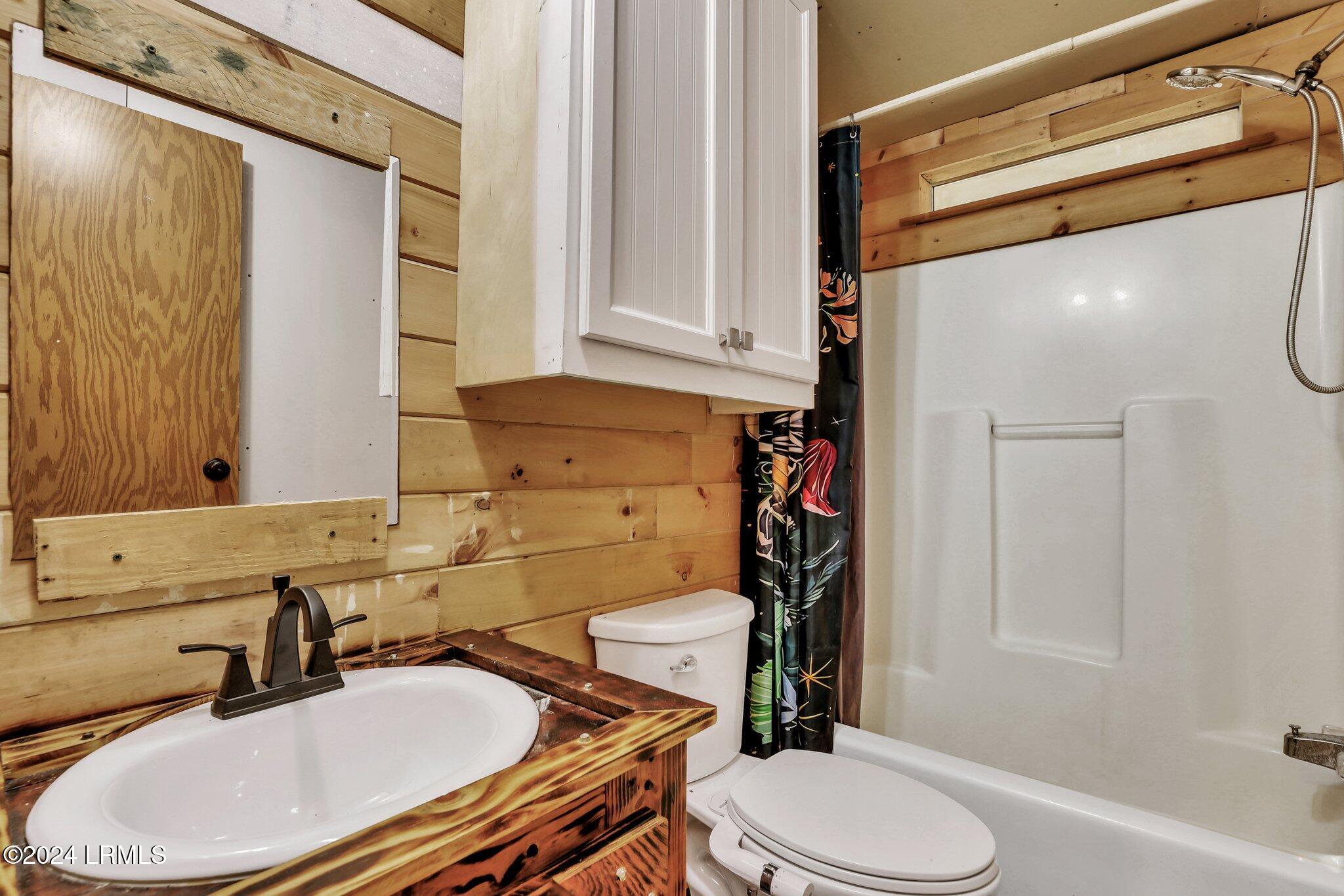 282 Mungin Creek Road