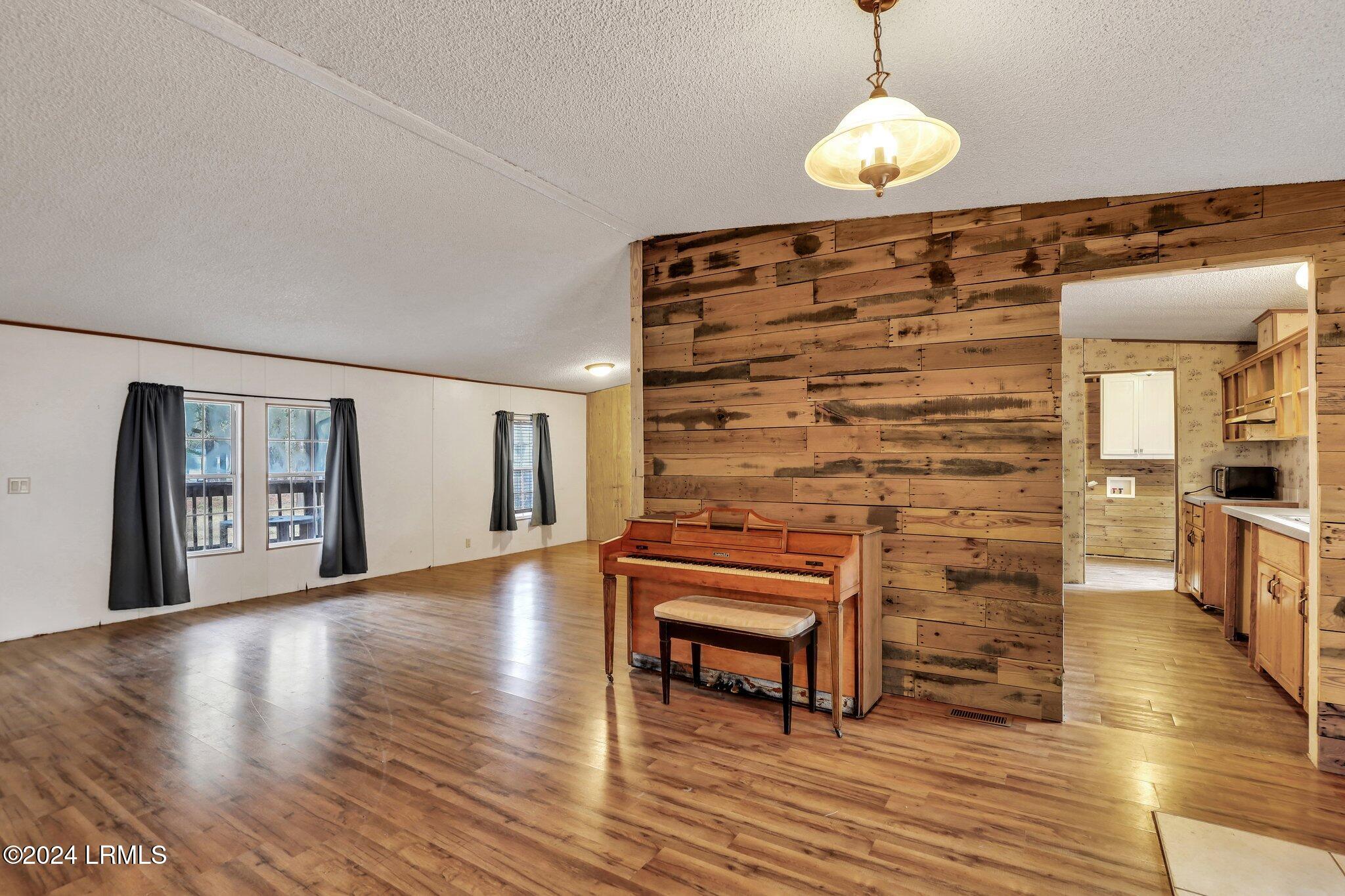 282 Mungin Creek Road