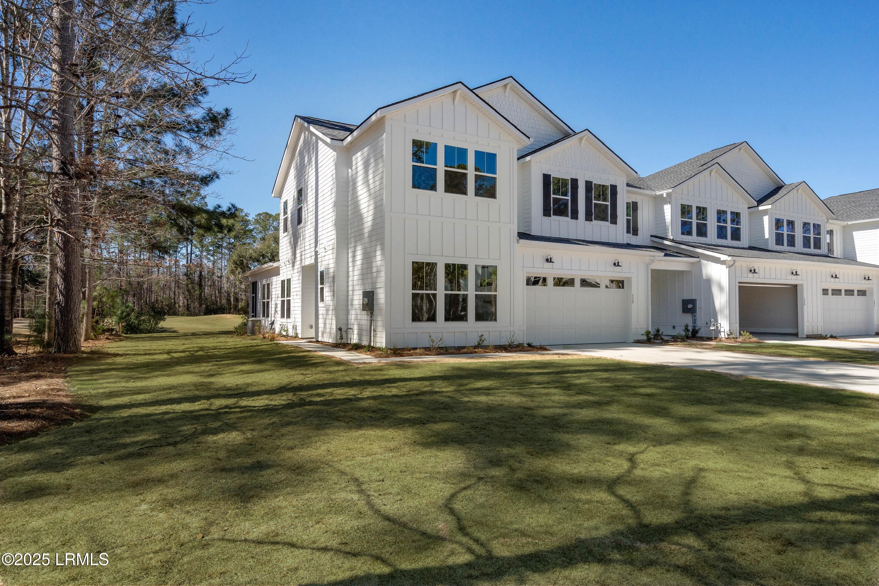 113 Oleander Way