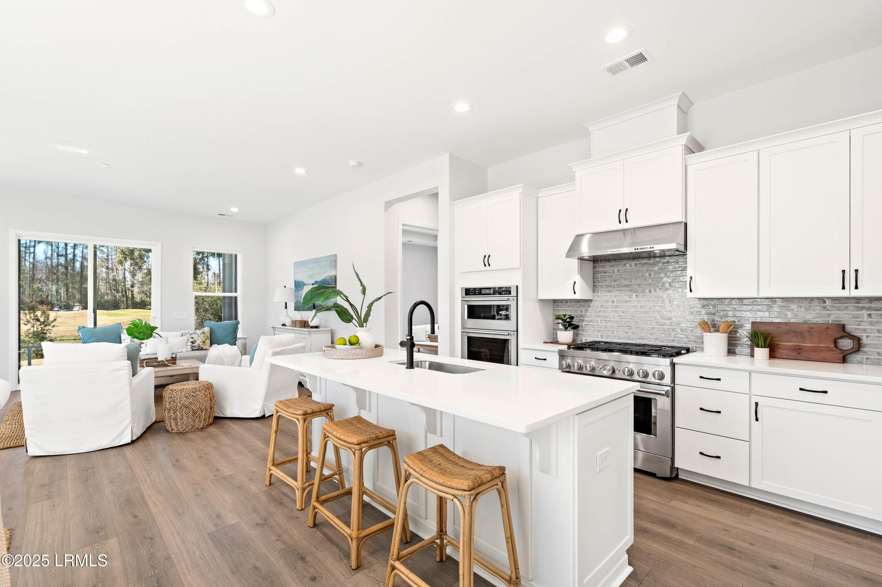113 Oleander Way