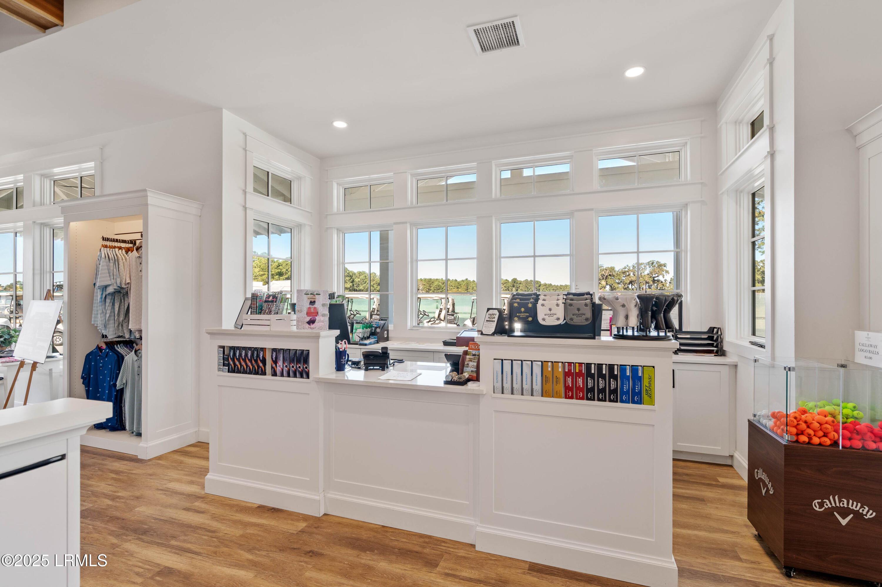 113 Oleander Way