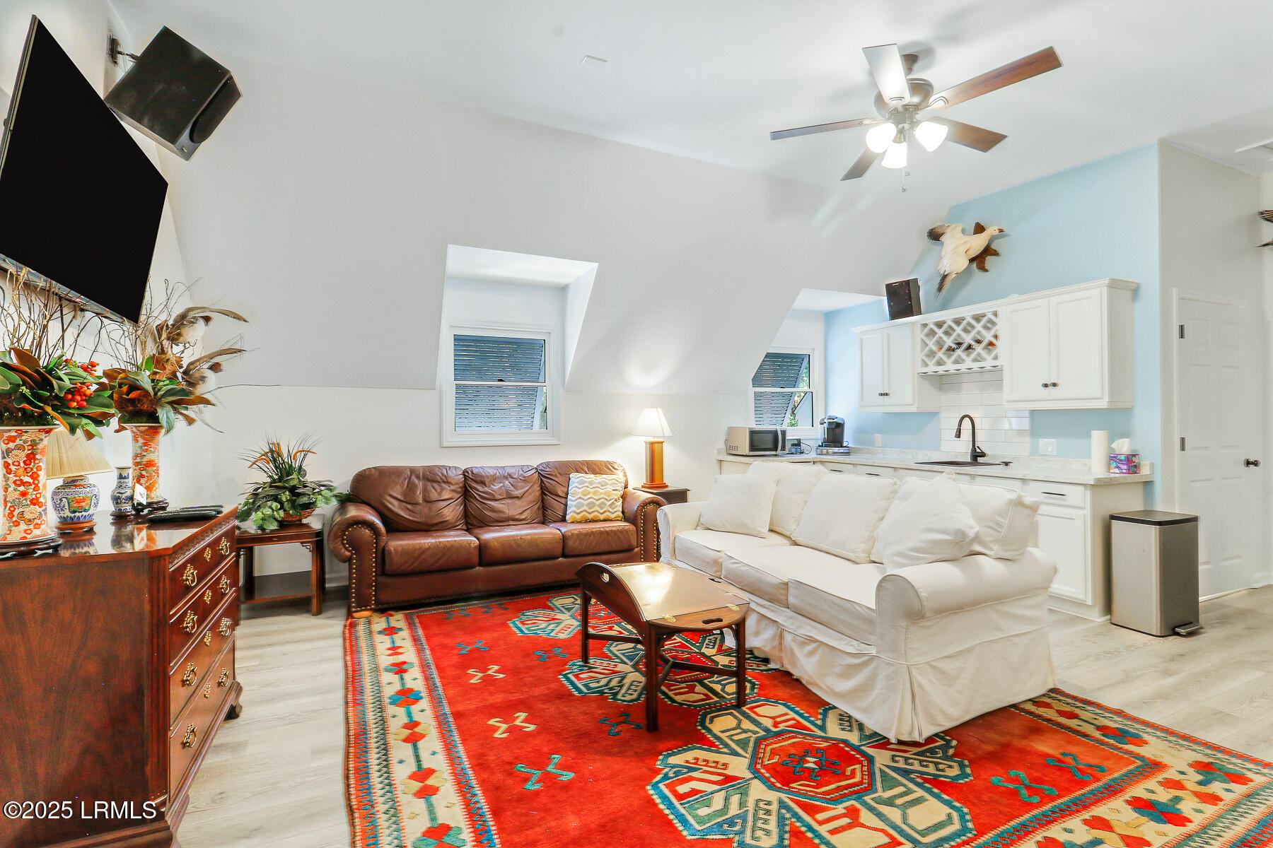 8 Dolphin Point Drive