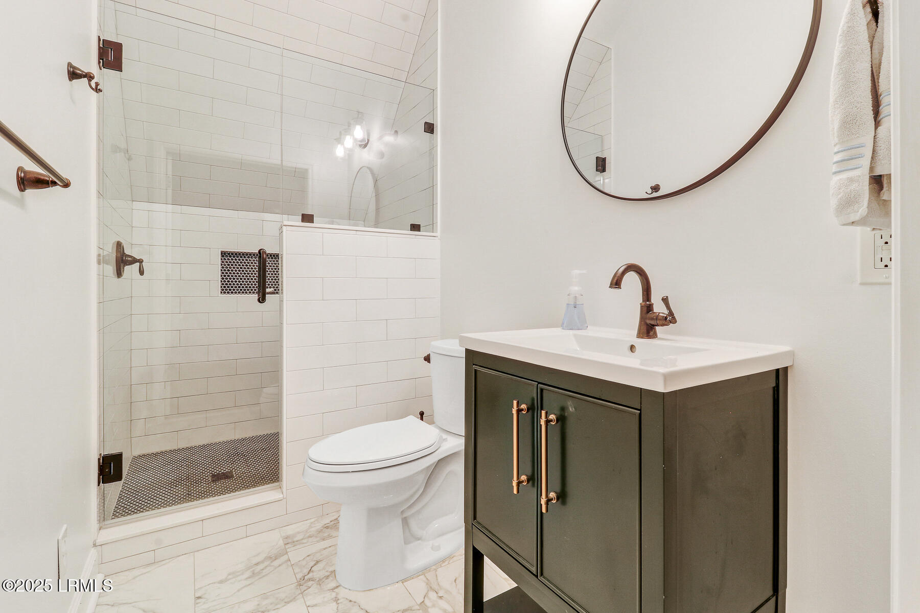 8 Dolphin Point Drive