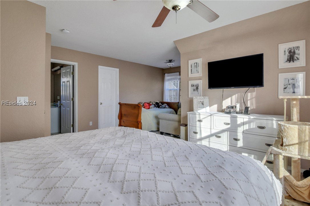 193 University Parkway