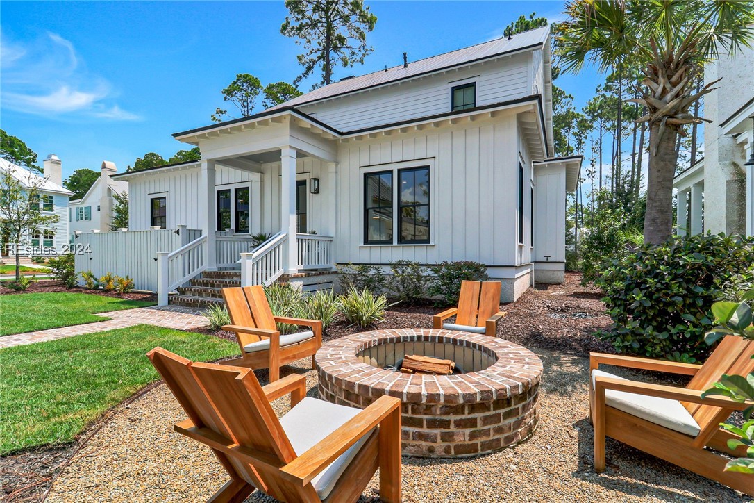 167 Squash Blossom Ln