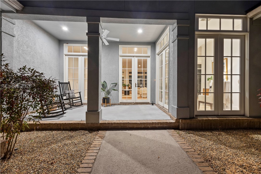28 Lexington Drive