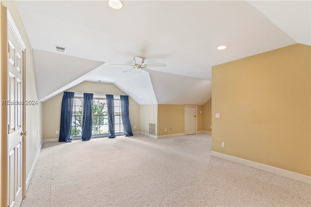 28 Lexington Drive