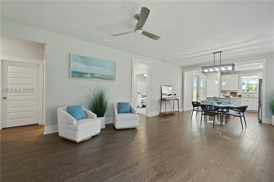 264 Aurora Way