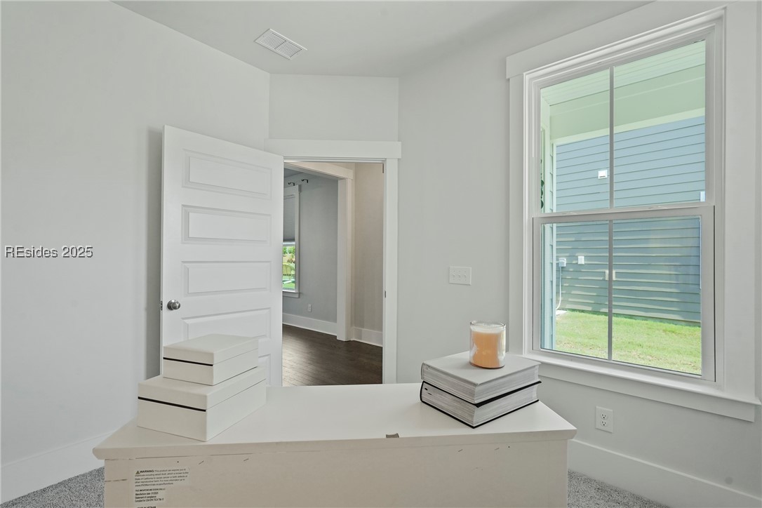 264 Aurora Way