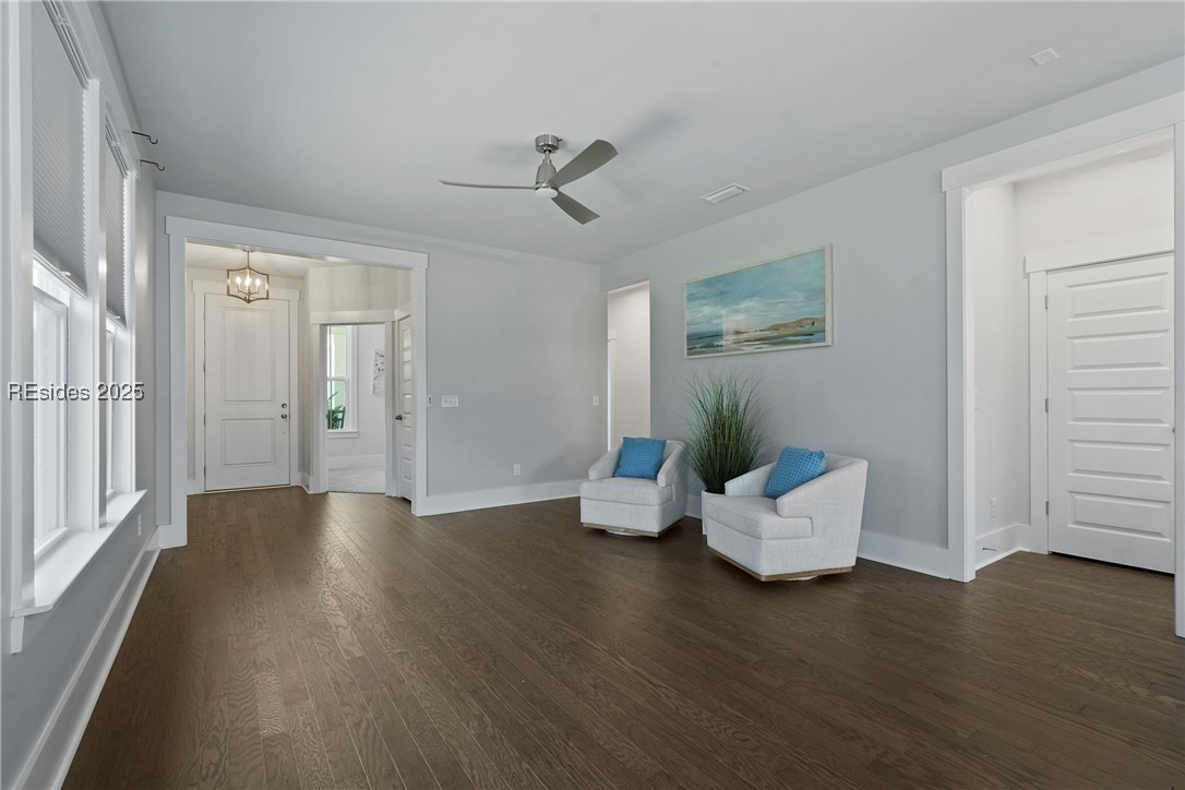 264 Aurora Way