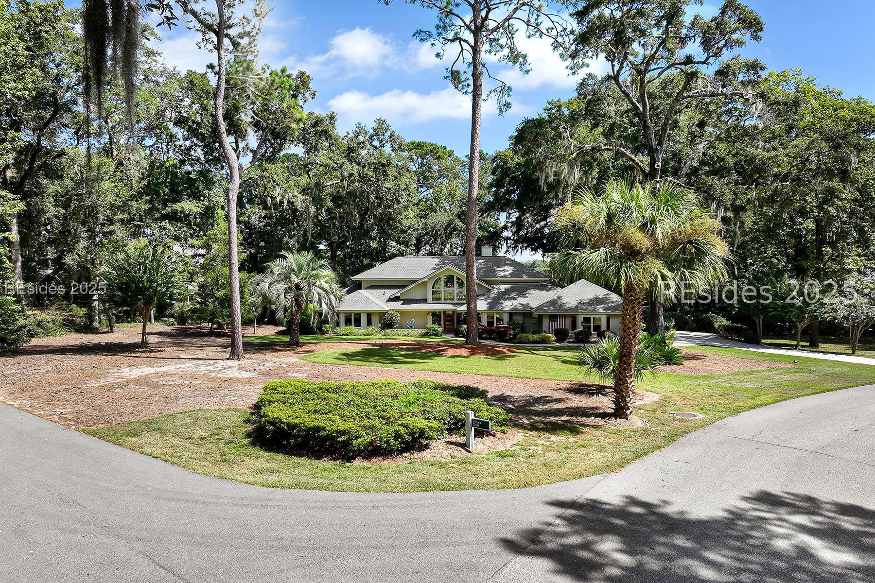 127 Victoria Drive