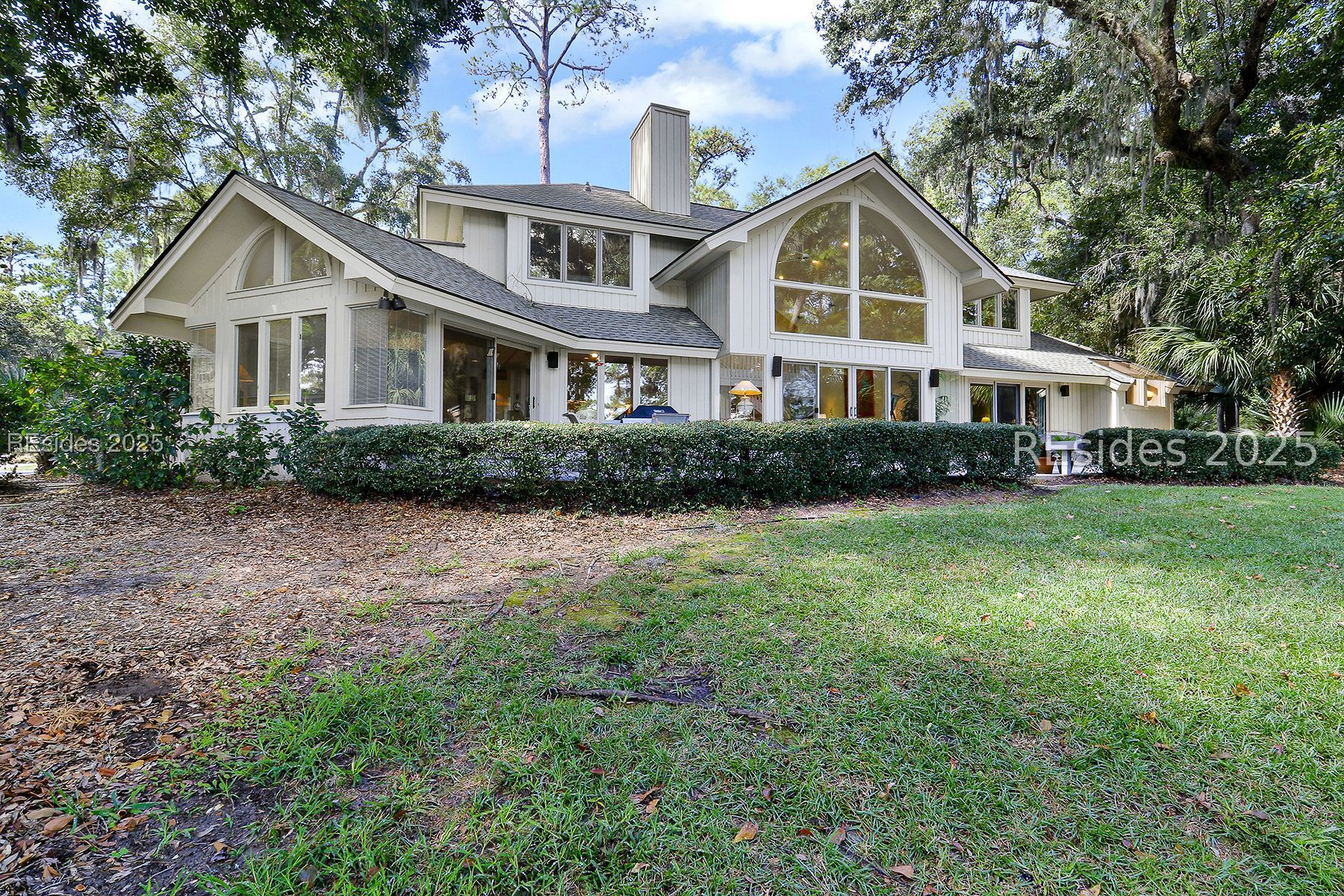 127 Victoria Drive