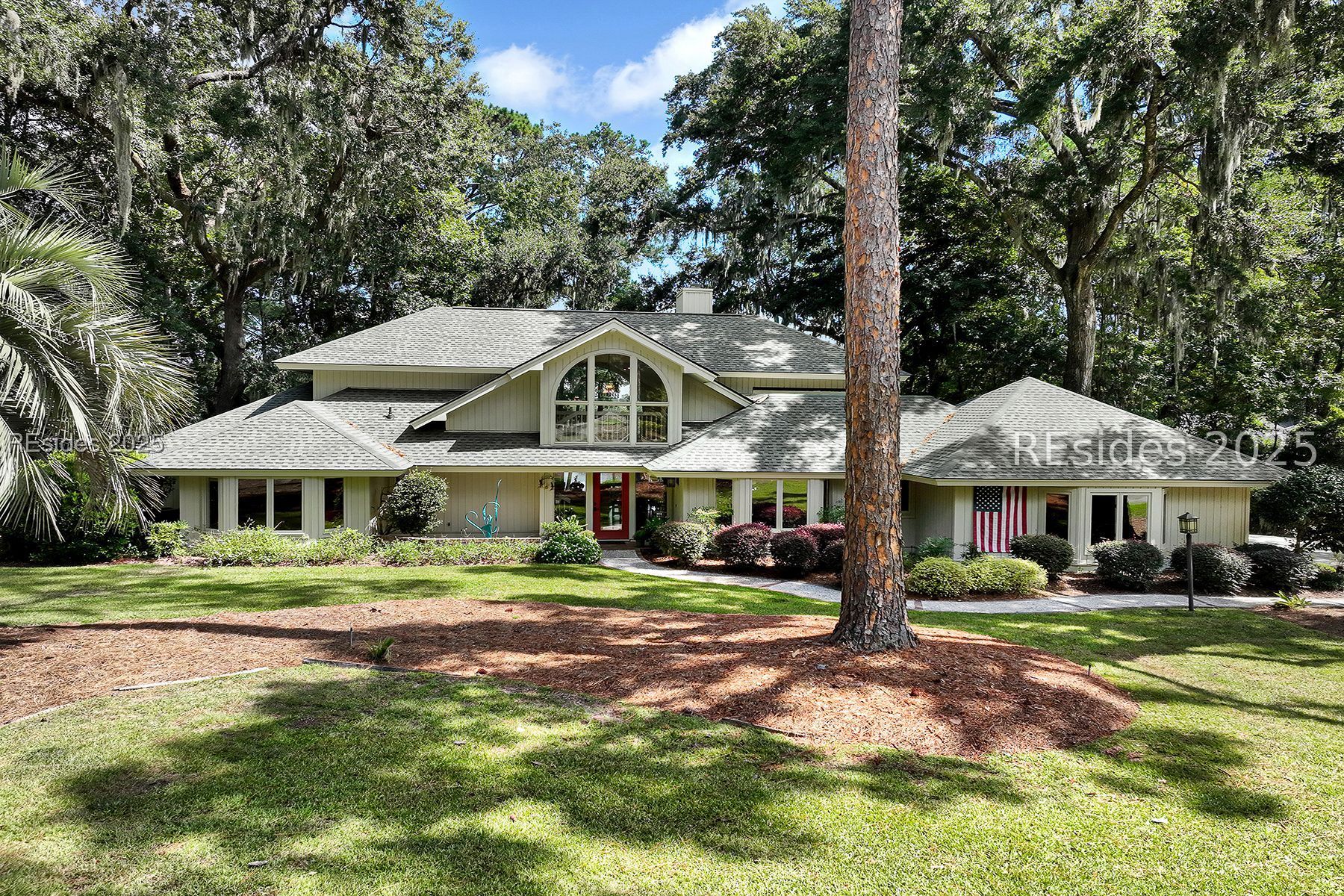 127 Victoria Drive