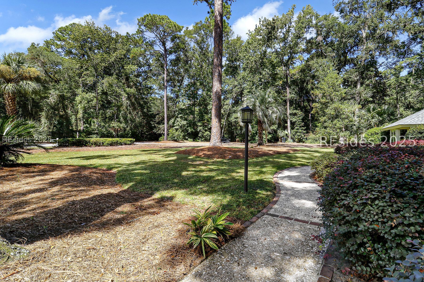 127 Victoria Drive