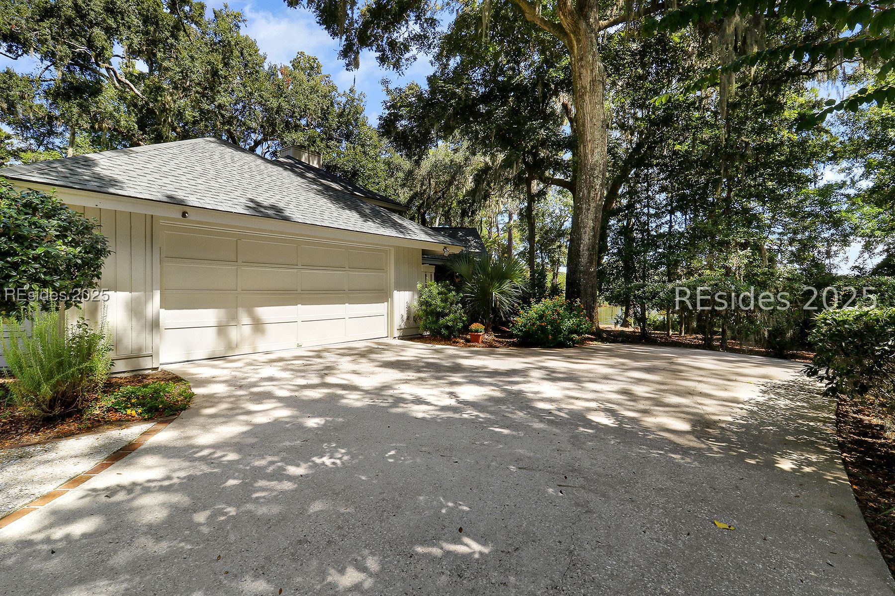 127 Victoria Drive