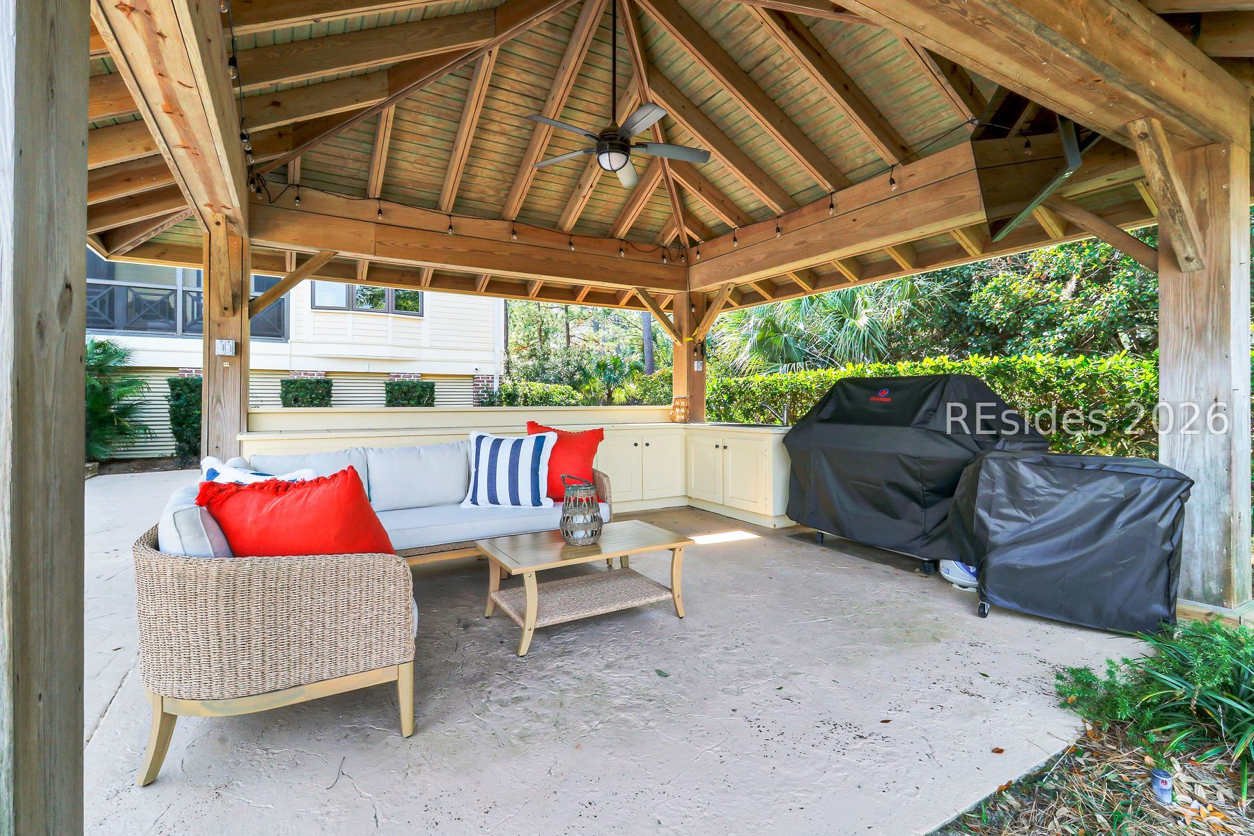 39 Seabrook Landing Drive