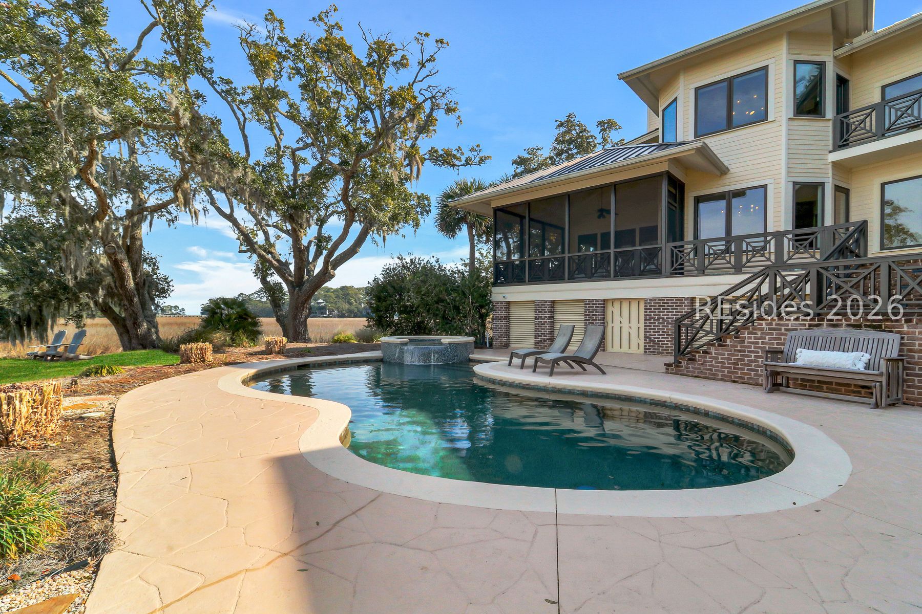 39 Seabrook Landing Drive