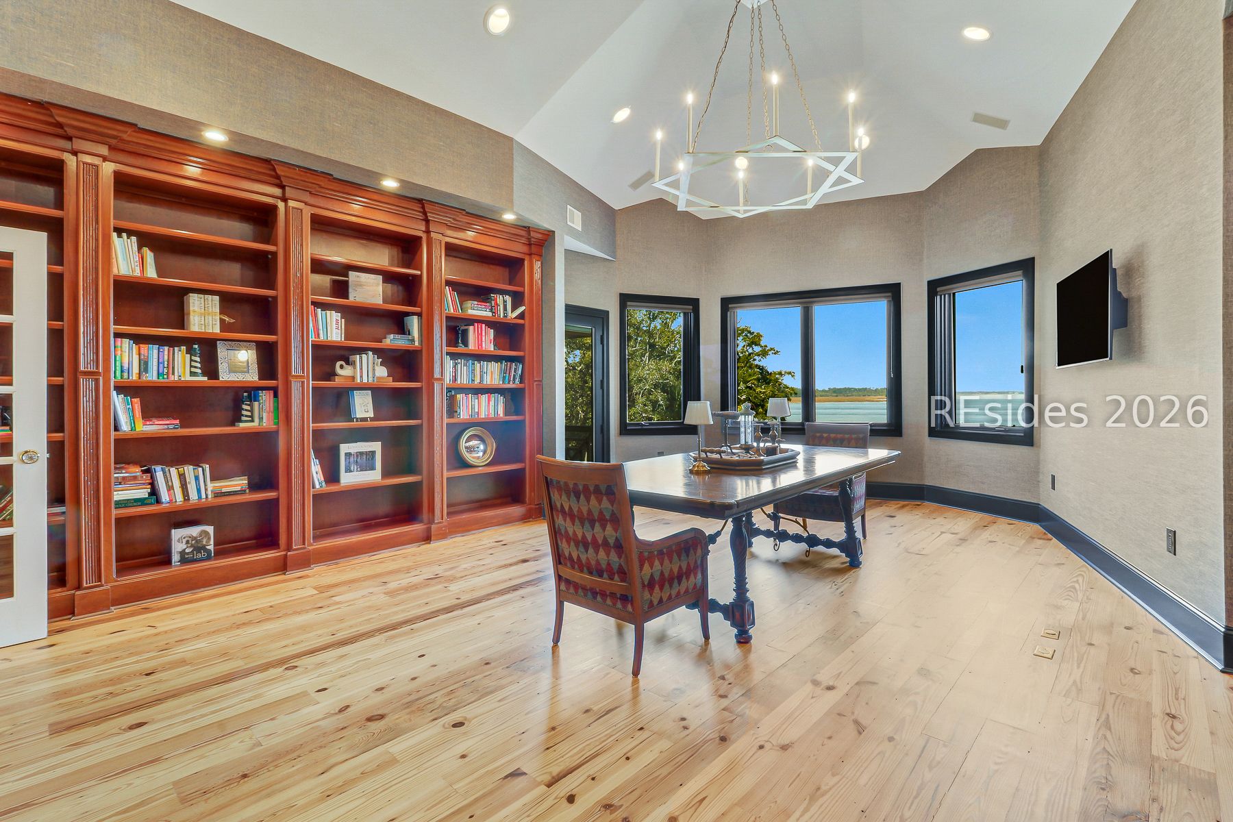 39 Seabrook Landing Drive