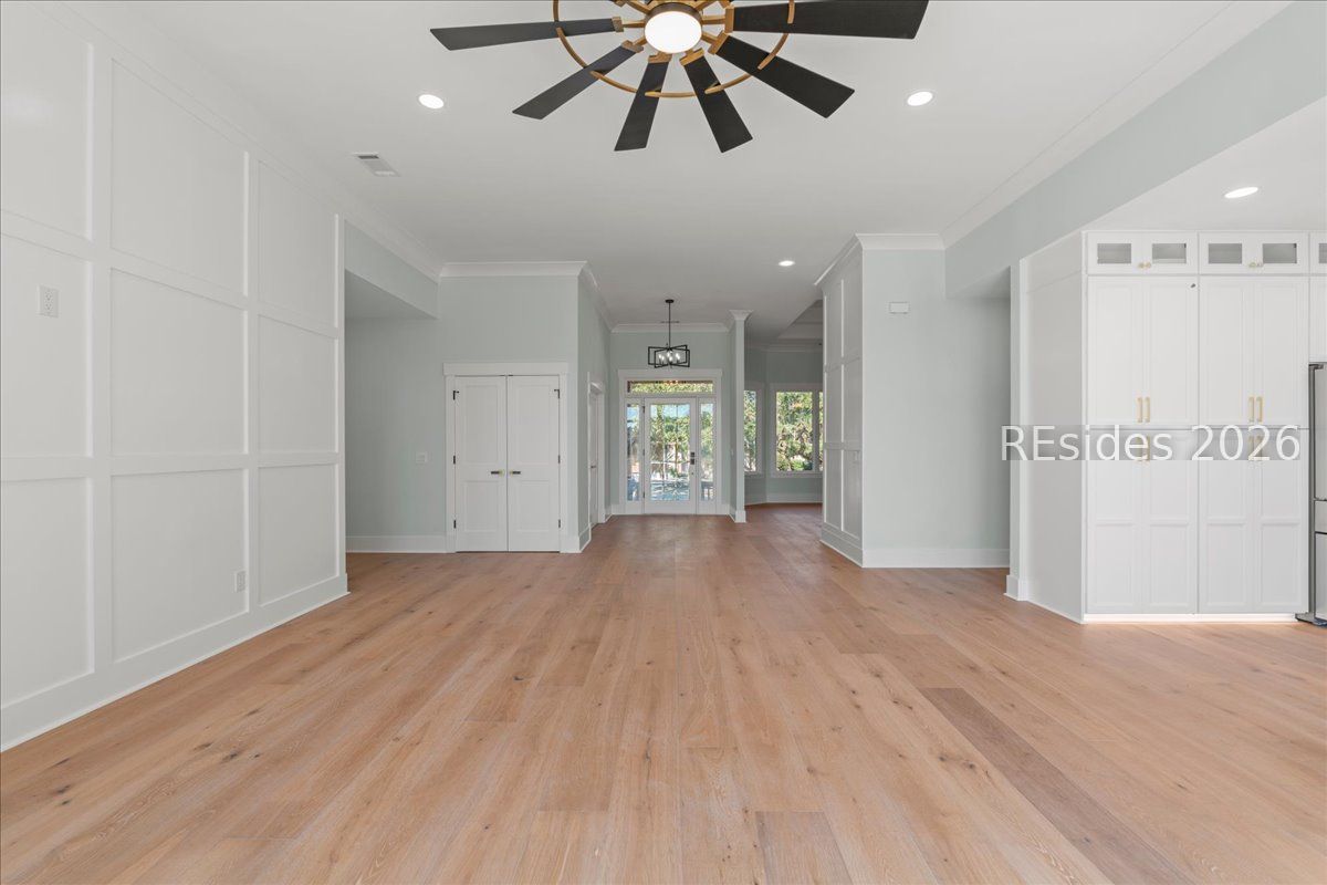 6 Sams Point Lane