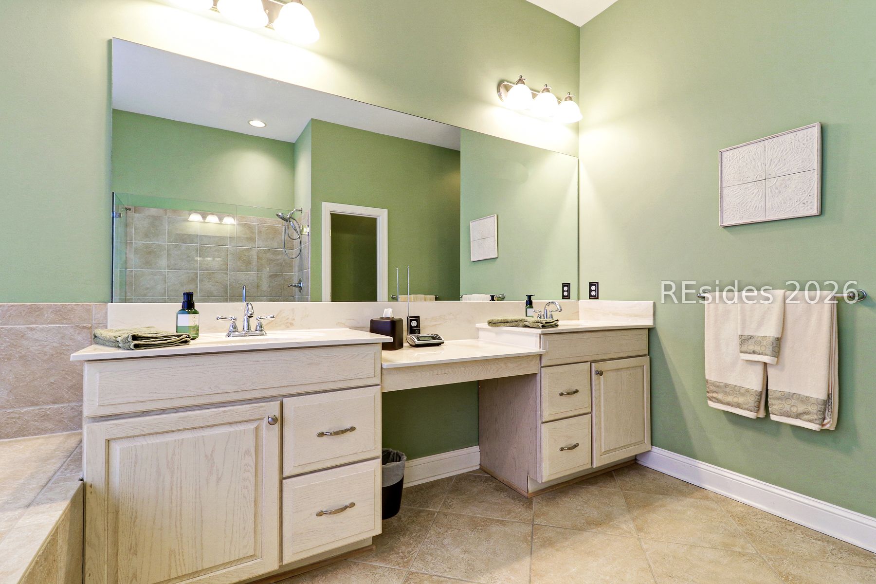 102 Hampton Hall Boulevard