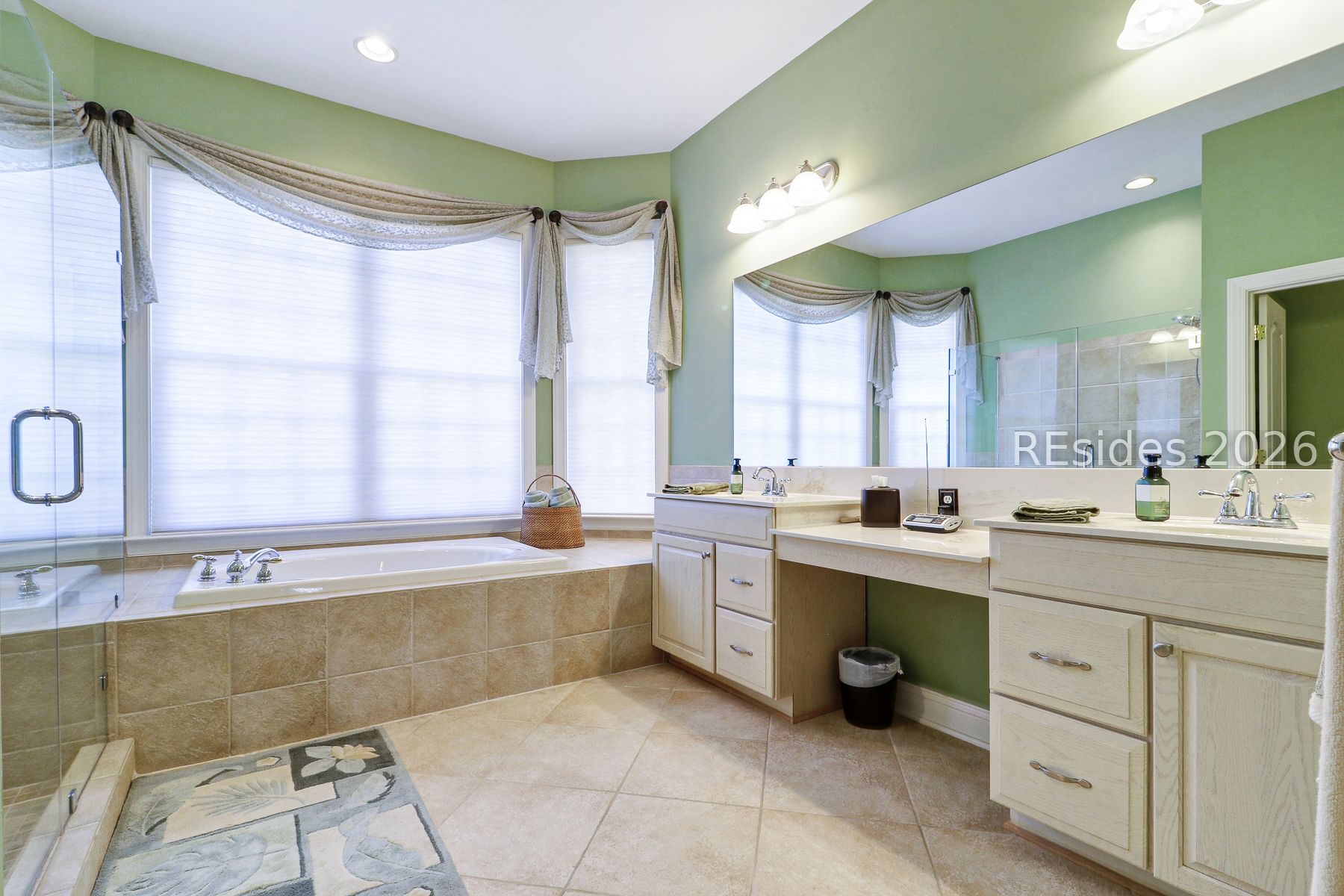 102 Hampton Hall Boulevard