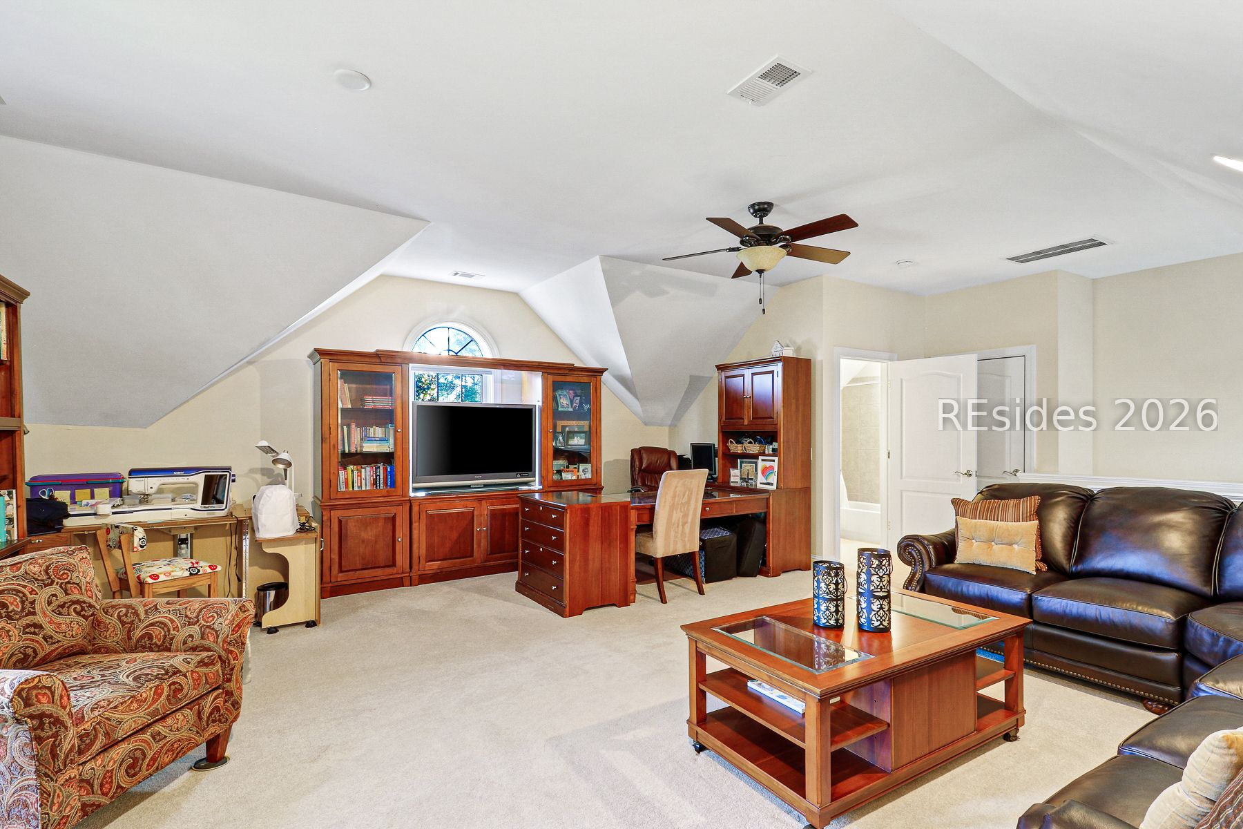 102 Hampton Hall Boulevard