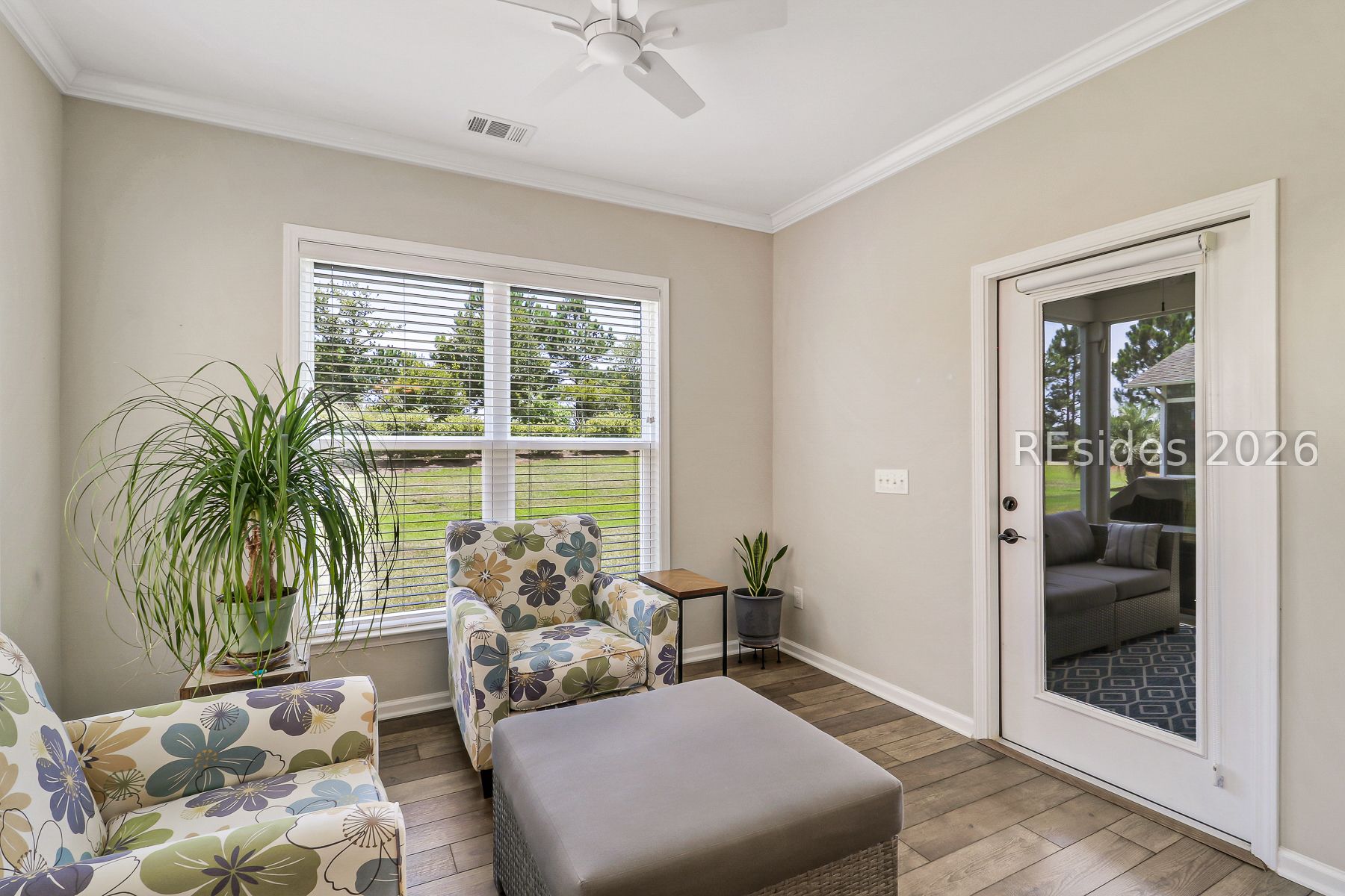 794 Promenade Lane