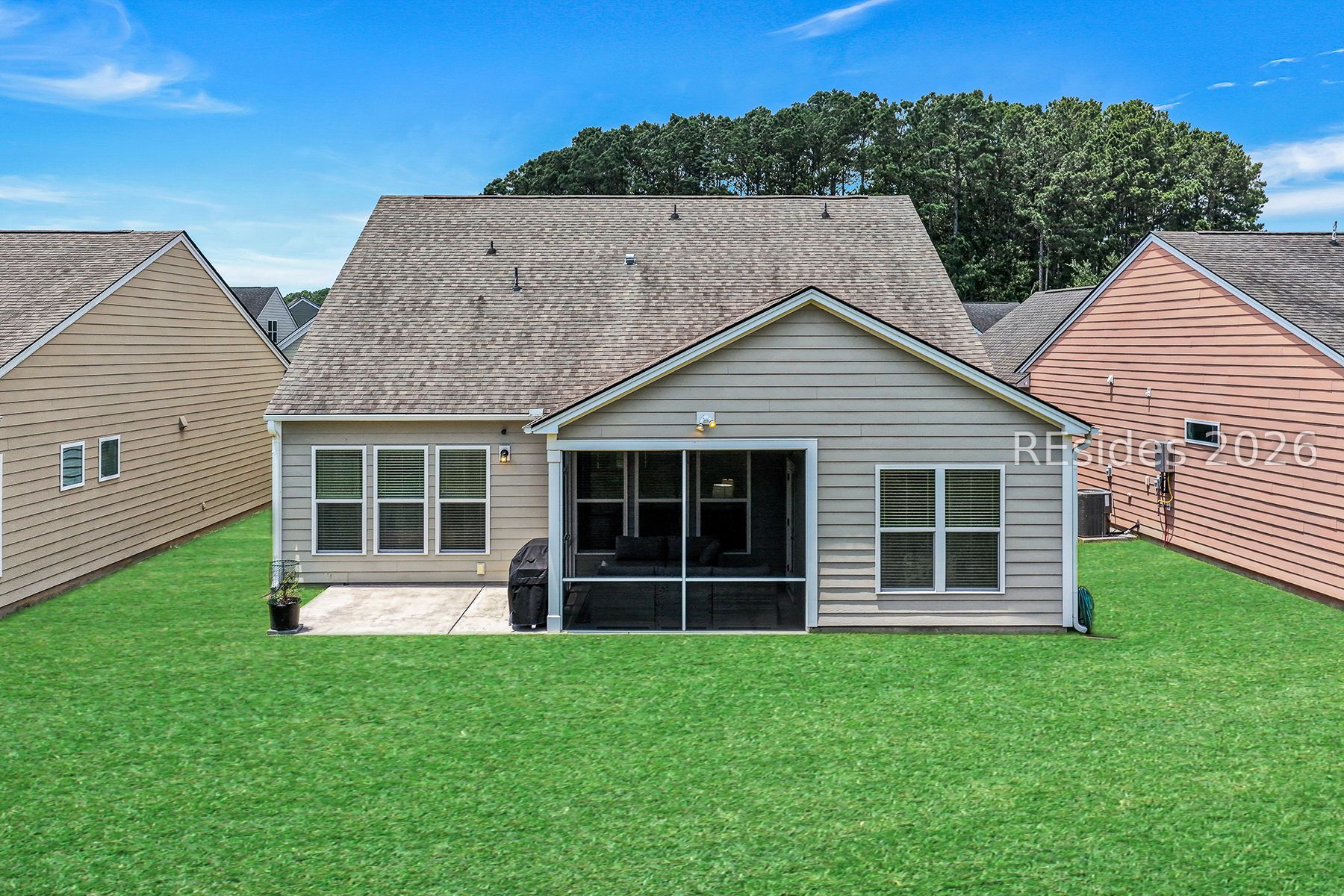 794 Promenade Lane