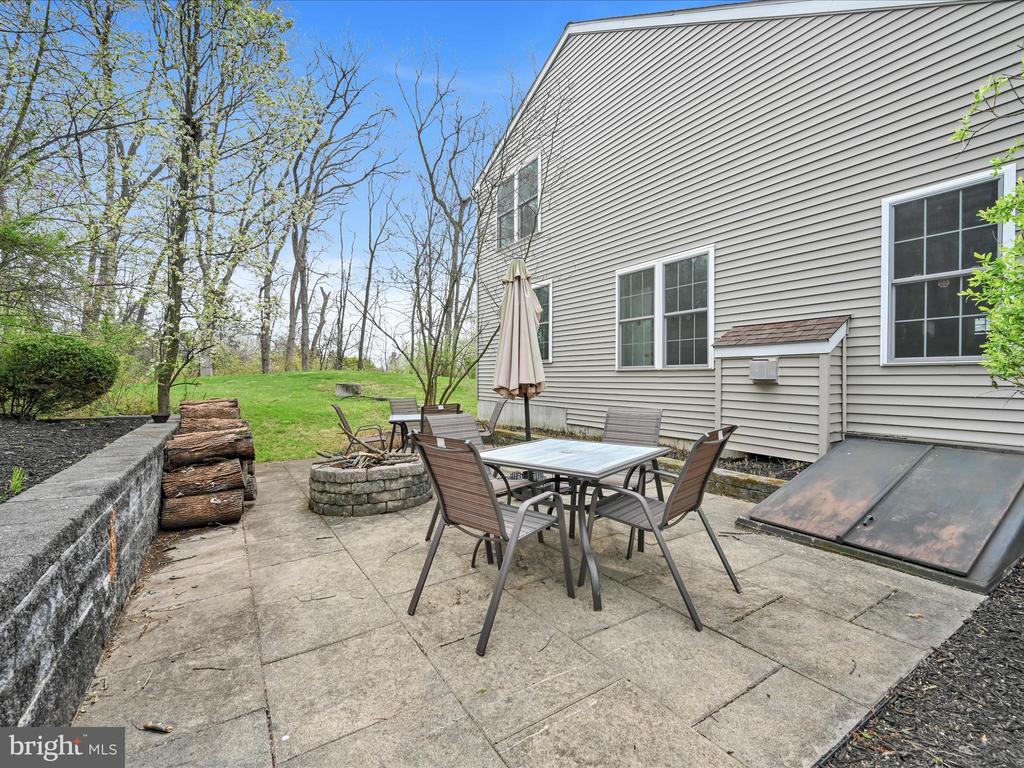 102 GLENDALE ROAD