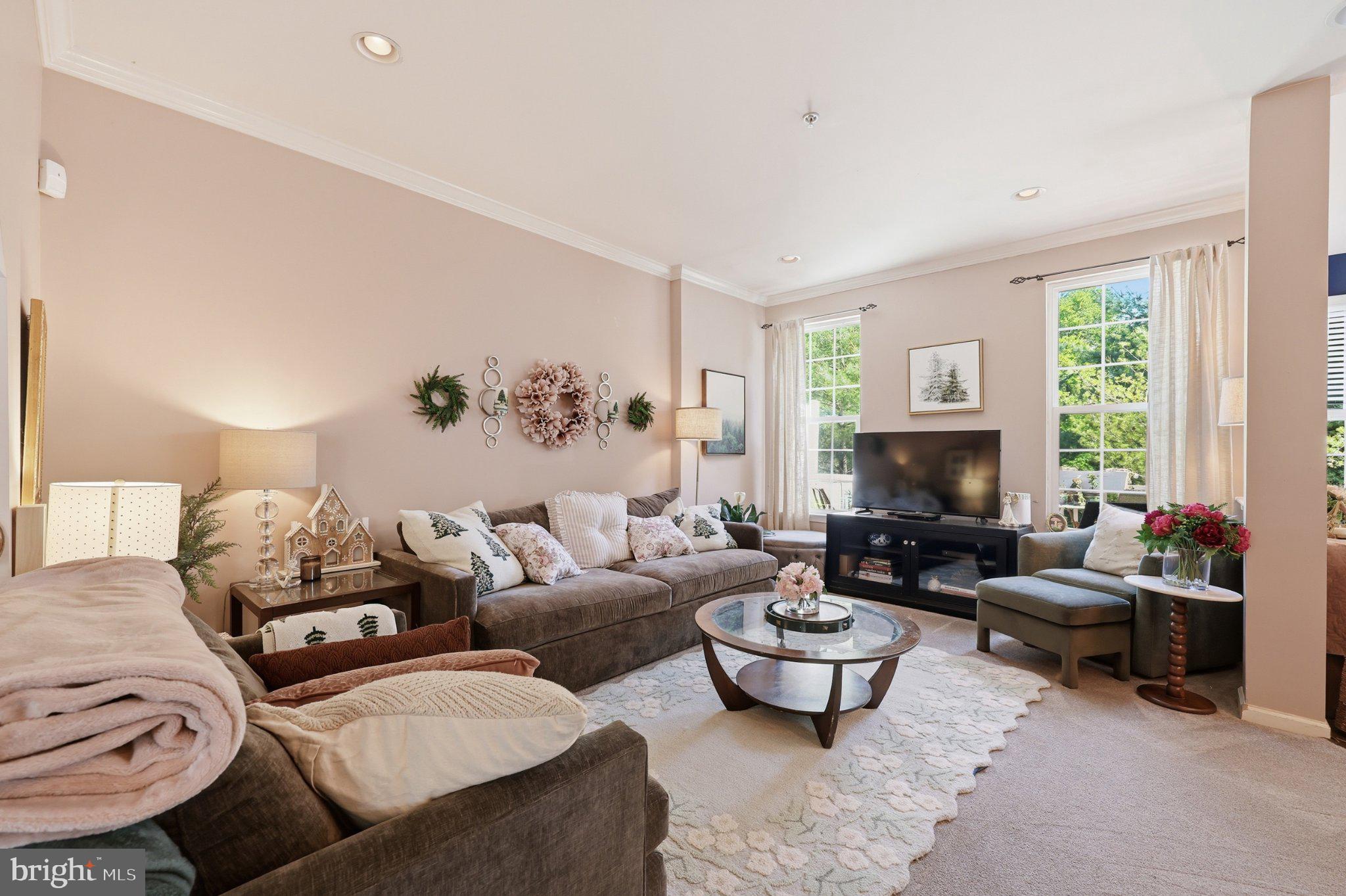 229 TALL TREES CIRCLE 229