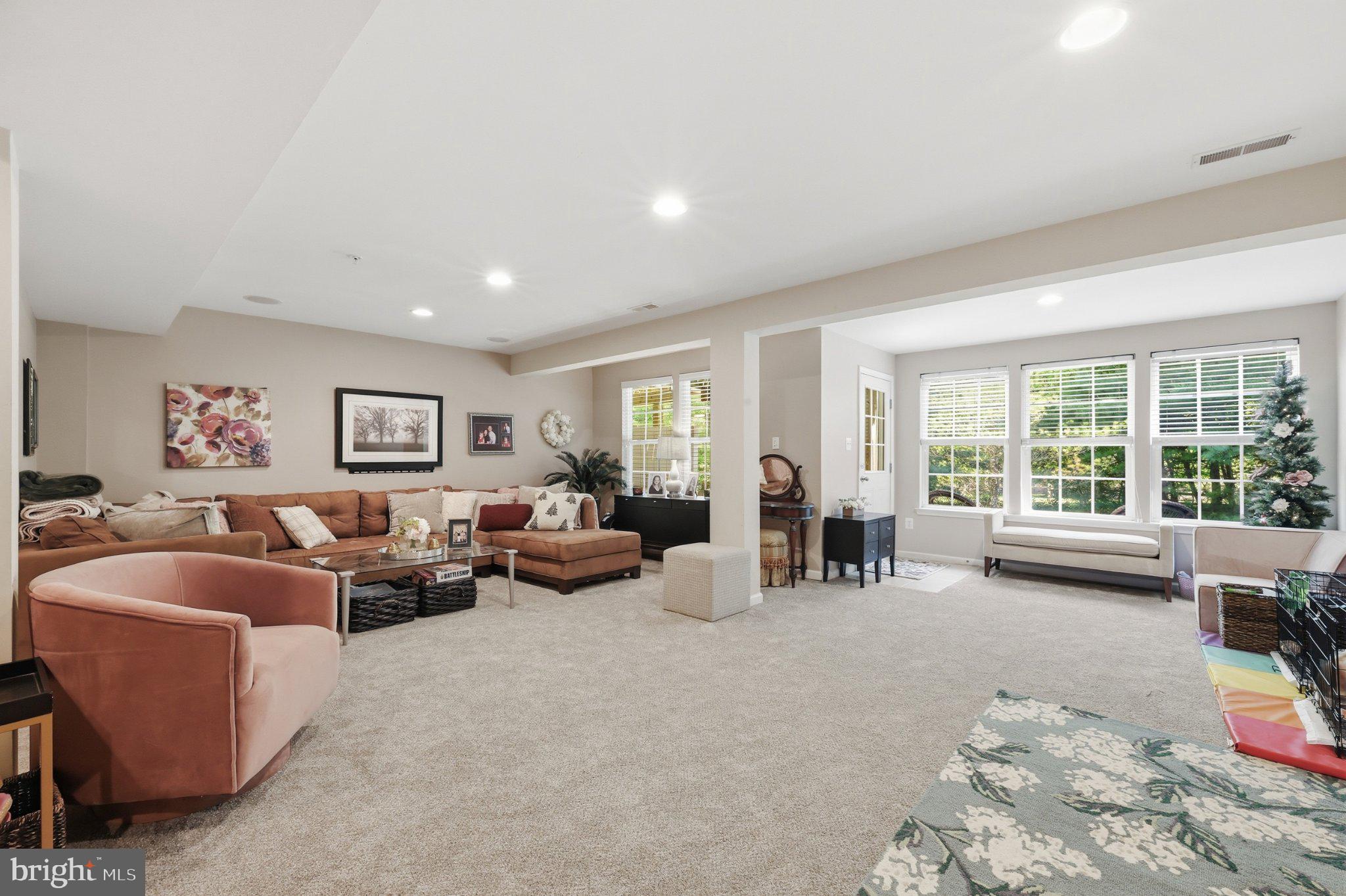 229 TALL TREES CIRCLE 229