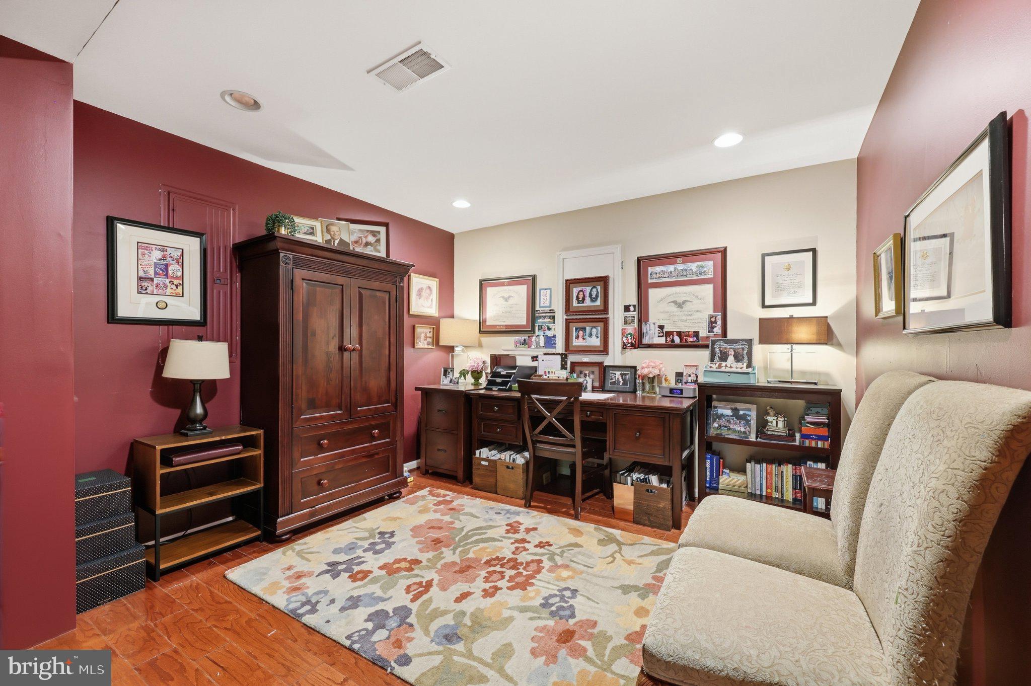 229 TALL TREES CIRCLE 229