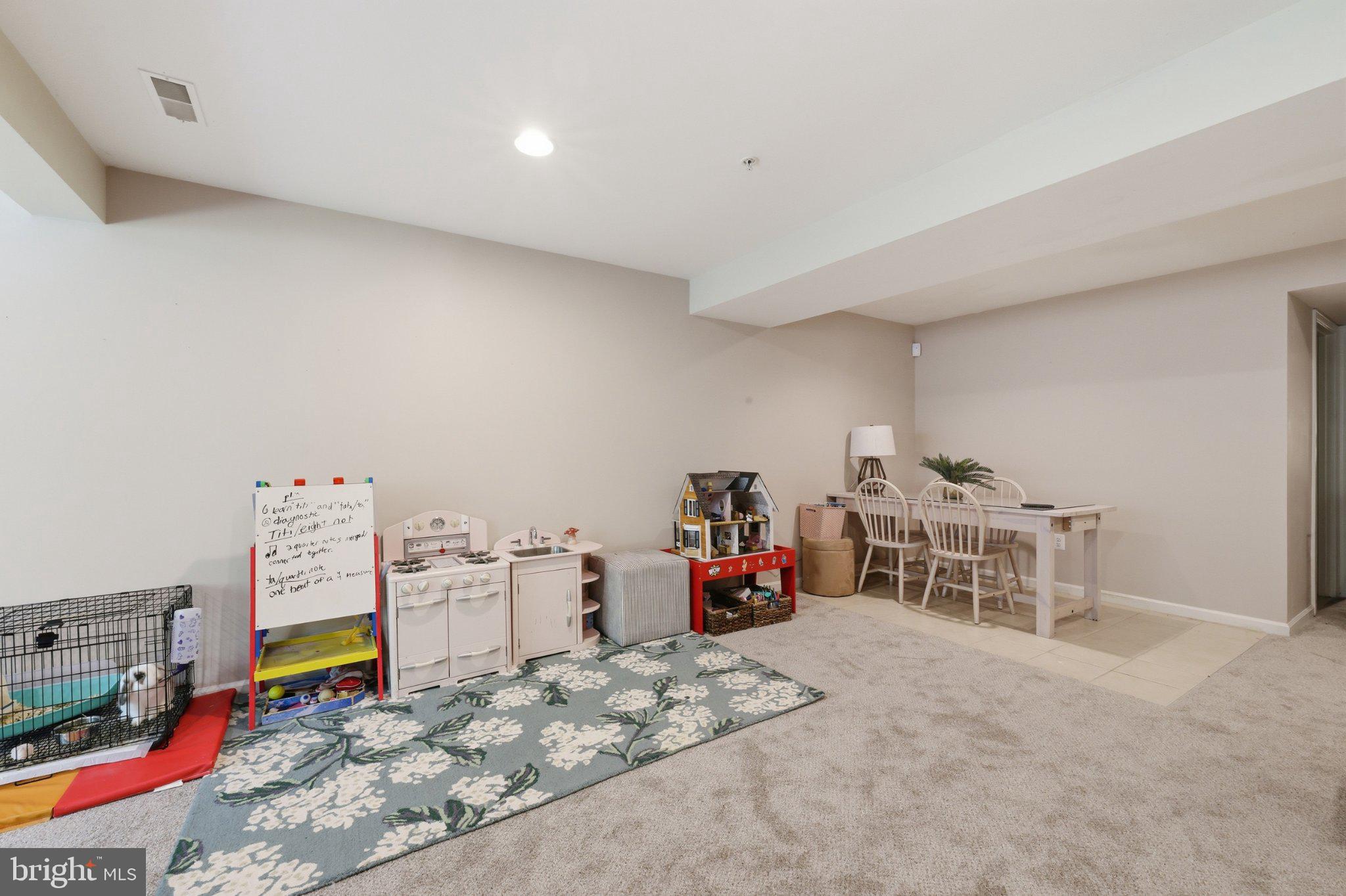 229 TALL TREES CIRCLE 229