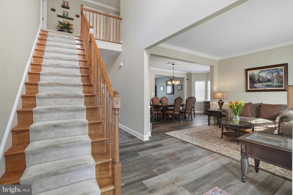 3963 GOSHEN DRIVE