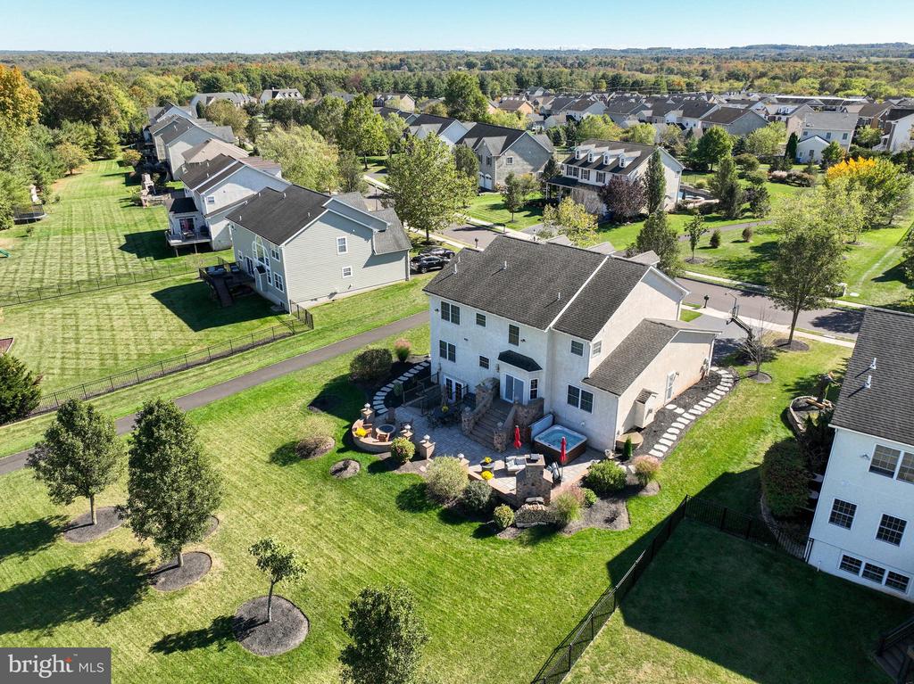 3963 GOSHEN DRIVE