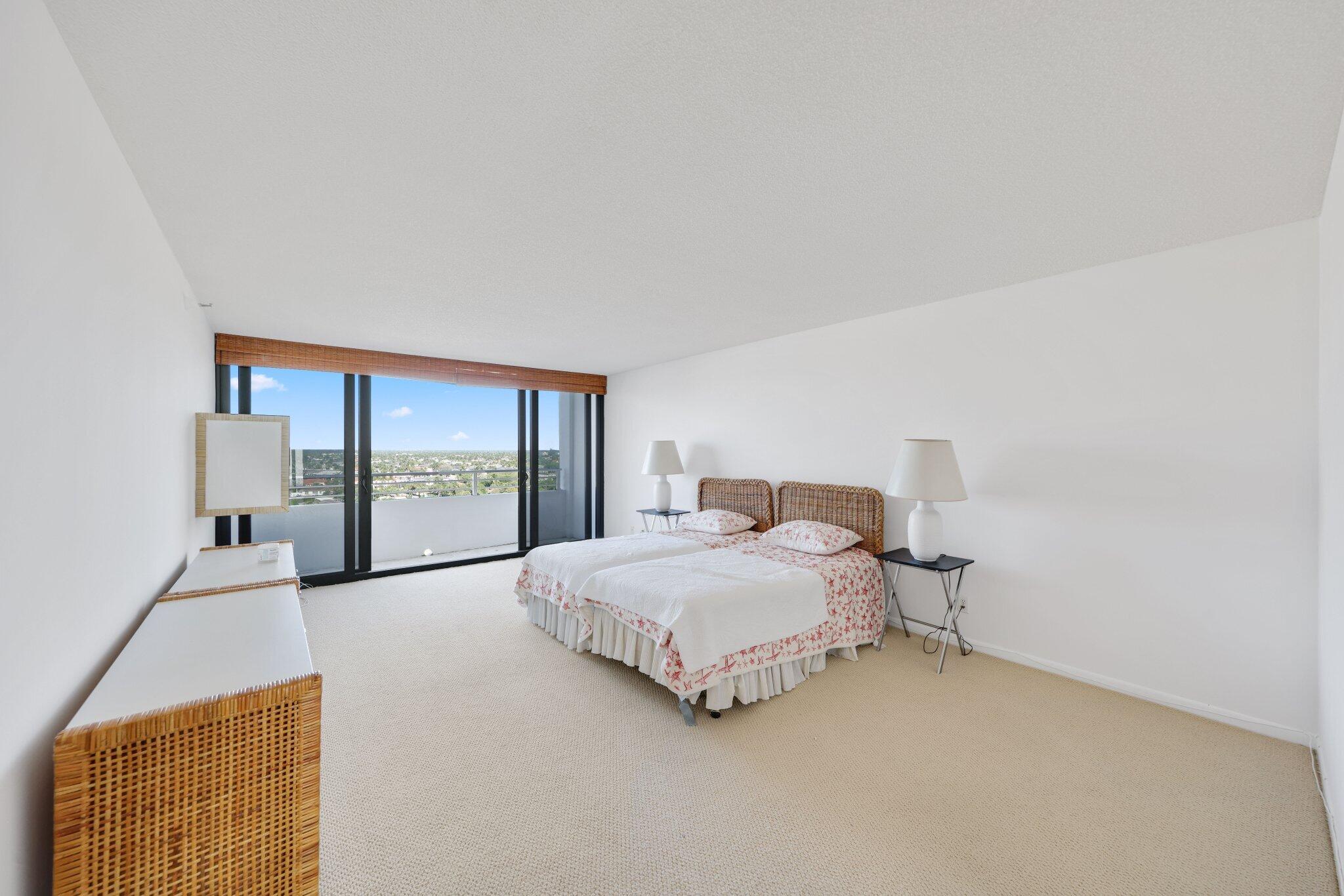 2600 S Ocean Boulevard 11a