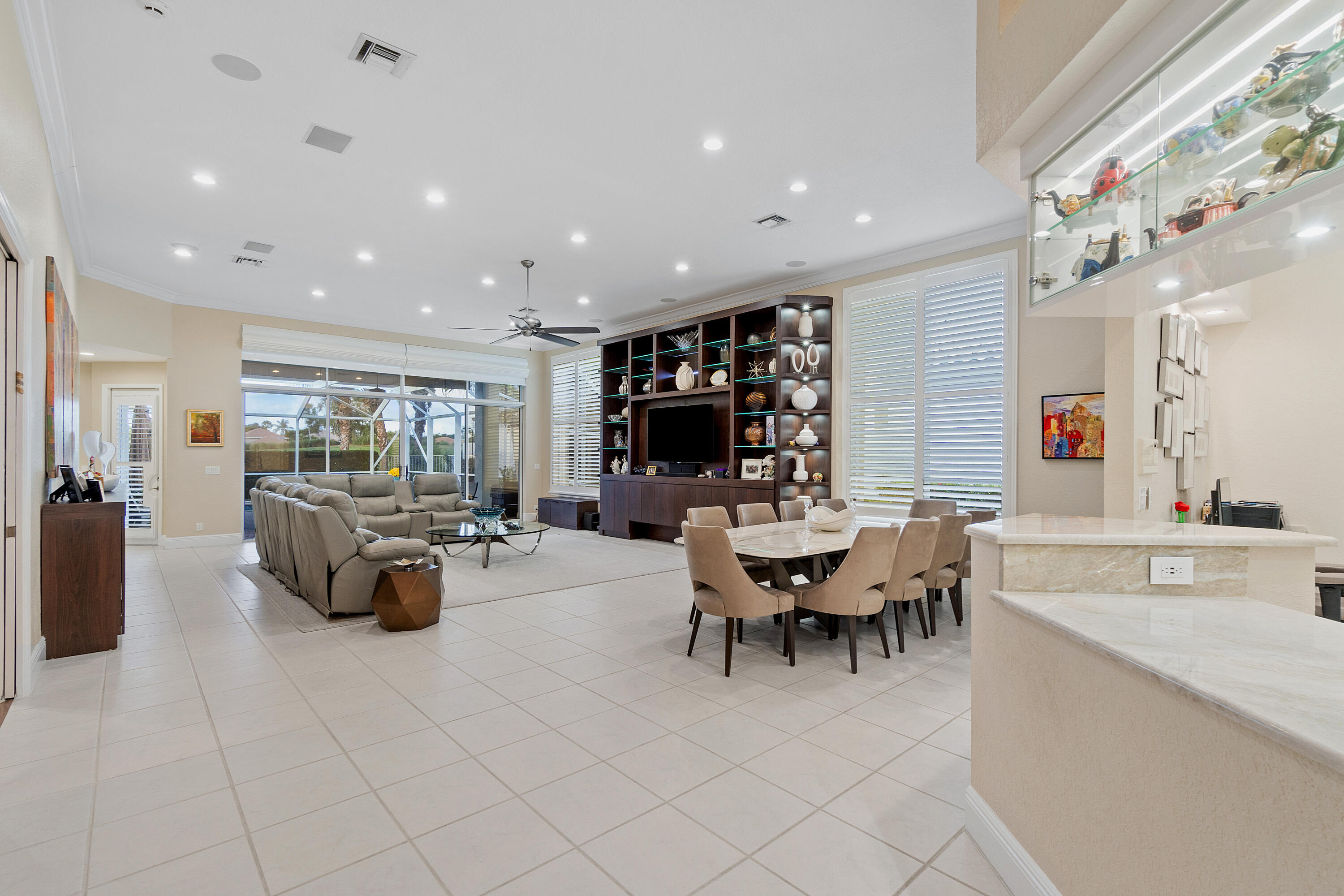 16137 Villa Vizcaya Place