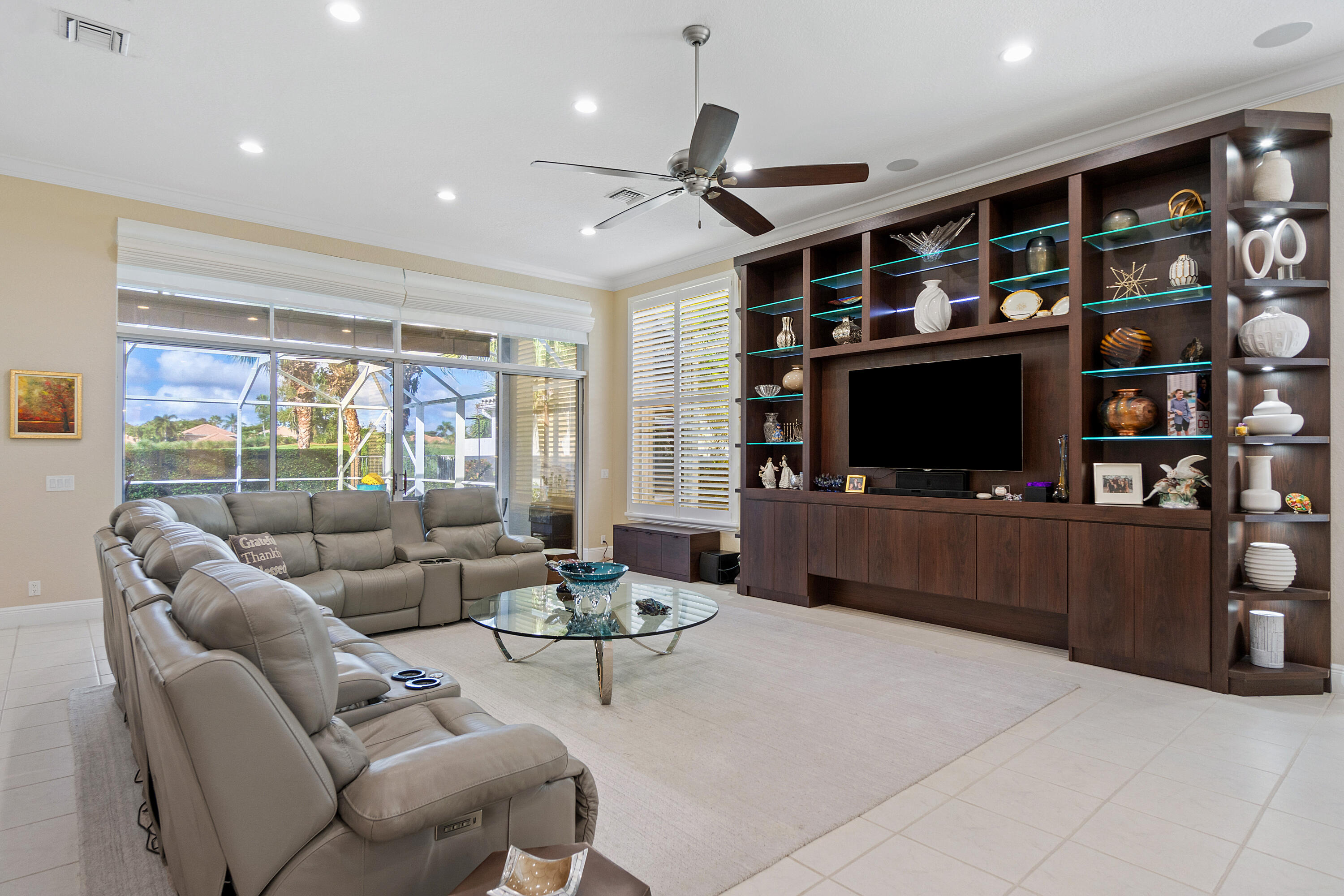 16137 Villa Vizcaya Place