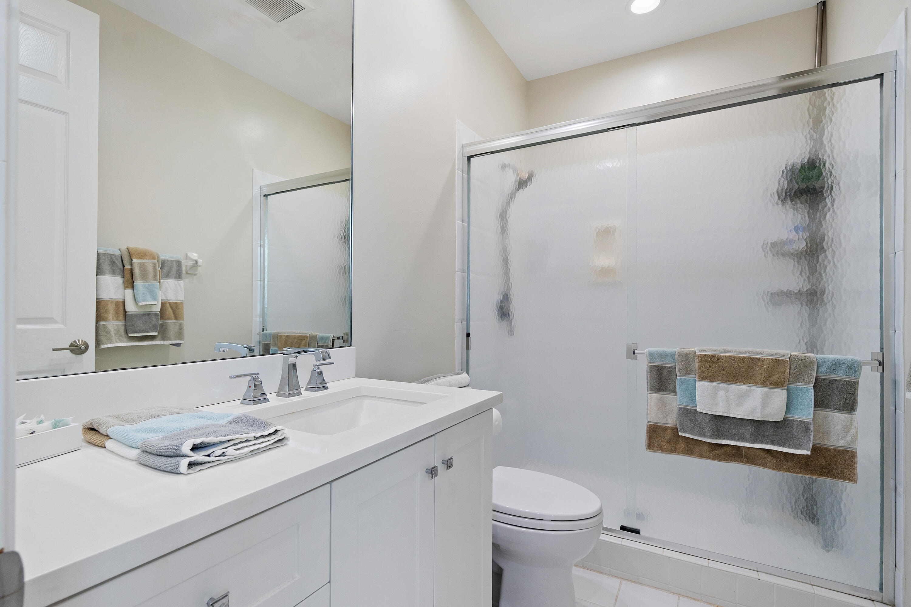 16137 Villa Vizcaya Place