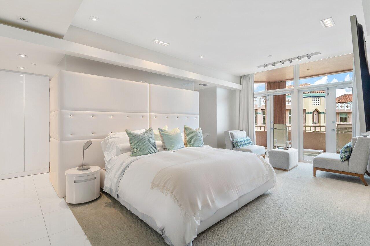 300 SE 5th Avenue Unit: 8080