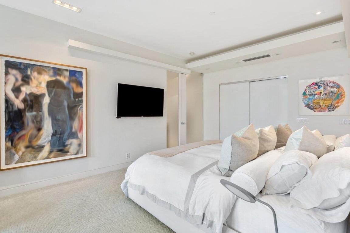 300 SE 5th Avenue Unit: 8080