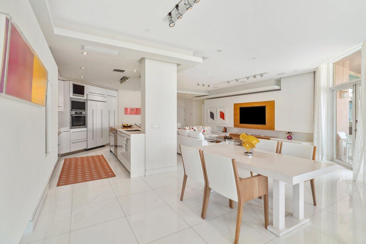 300 SE 5th Avenue Unit: 8080